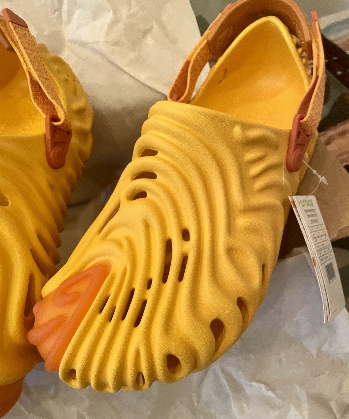 Crocs × Salehe Bembury SALEHE BEMBURY X CROCS THE POLLEX CLOG in COBBLER YELLOW M11 Size US 11 / EU 44 - 11 Thumbnail