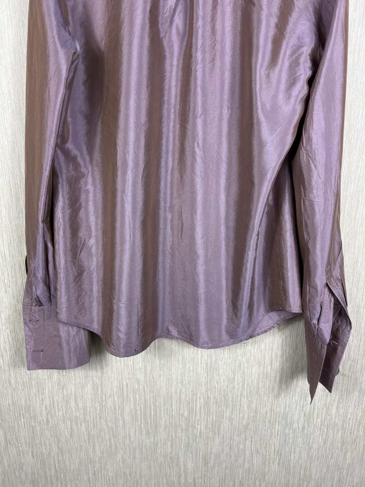 Max Mara Max Mara pure seta 100% silk button up shiny shirt luxury Size M / US 6-8 / IT 42-44 - 23 Thumbnail