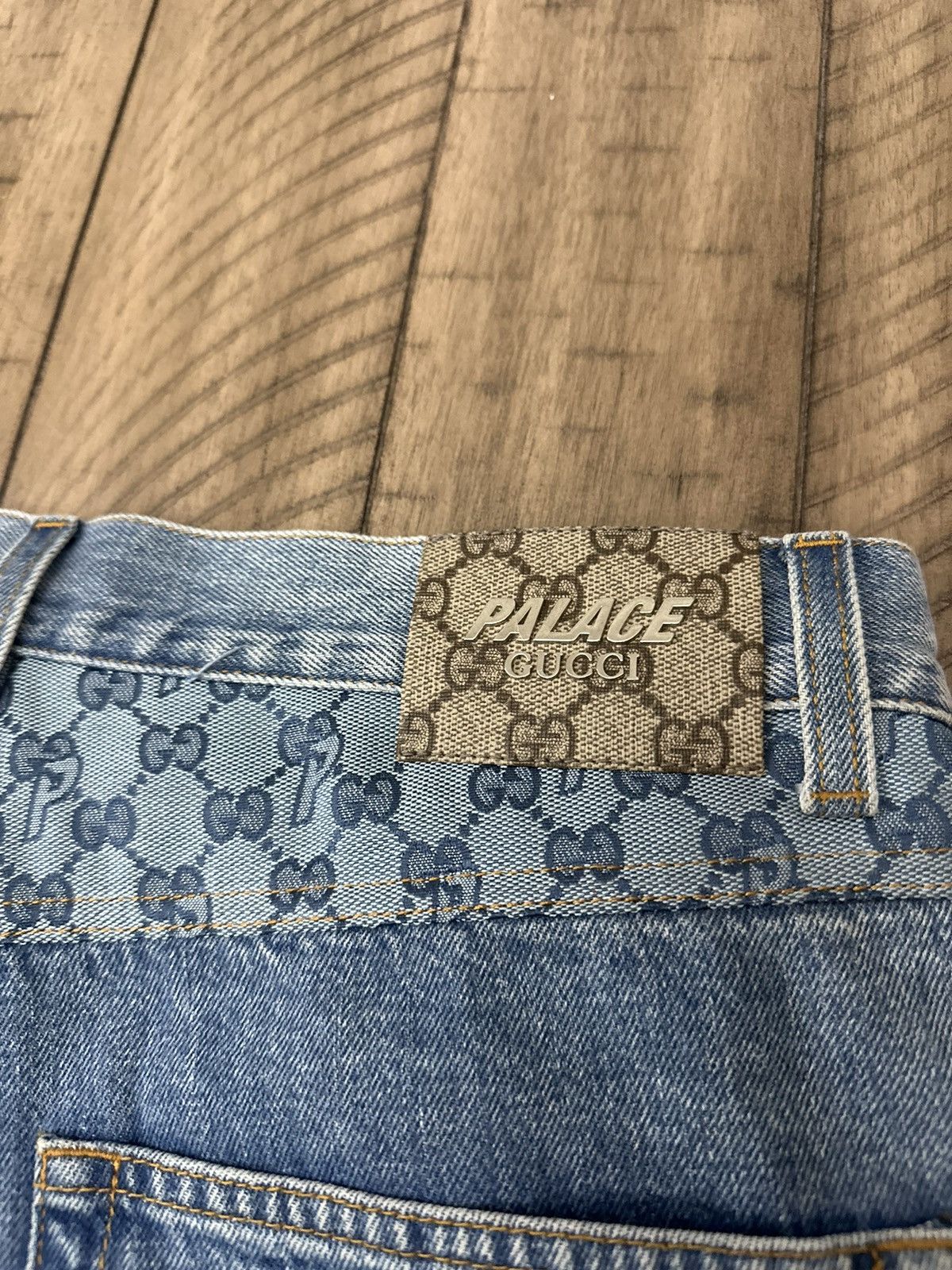 Gucci × Palace Gucci Palace jeans Size US 32 / EU 48 - 2 Thumbnail