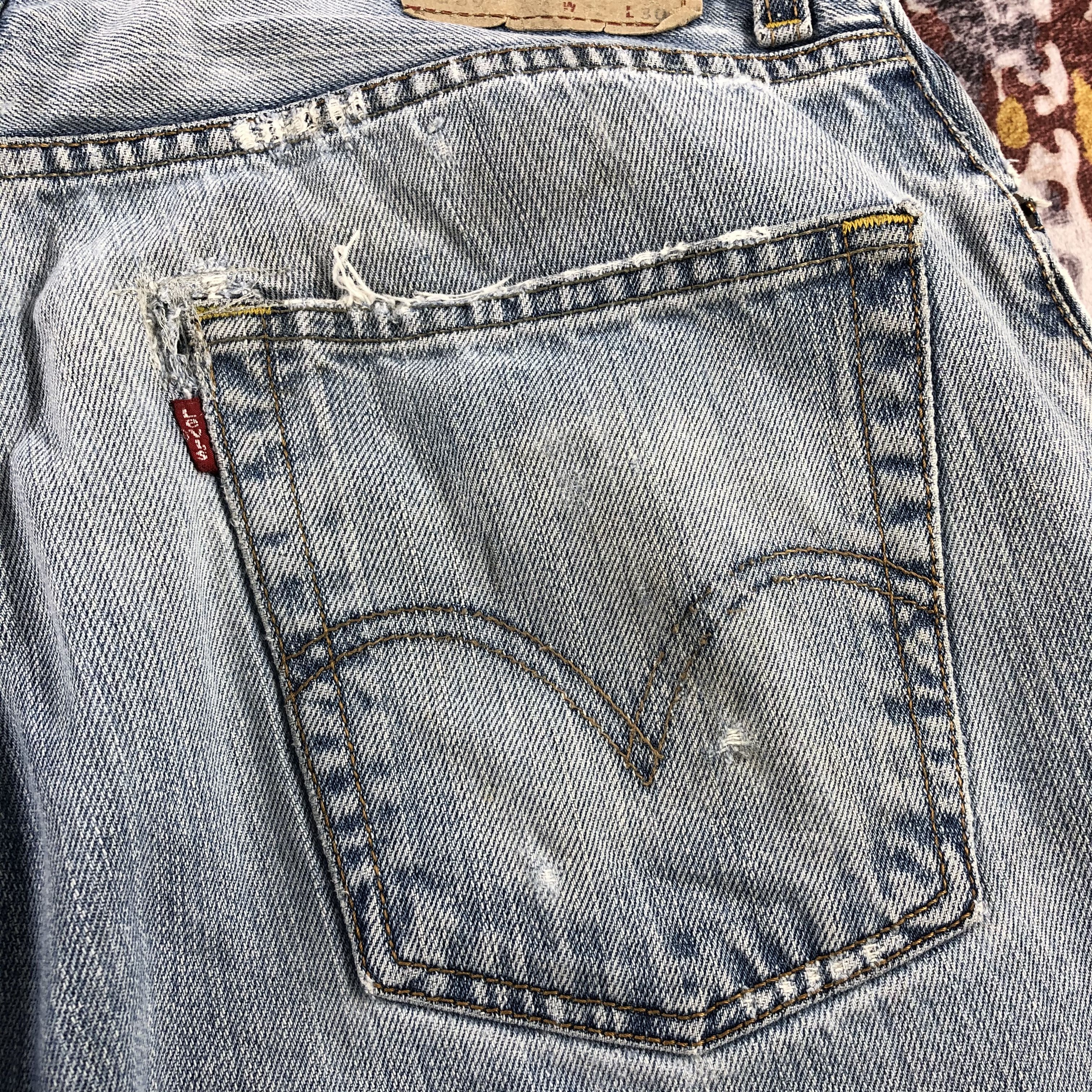 Levi's × Vintage Vintage Light Wash Levis Jeans-JM2546 Size US 33 - 7 Thumbnail