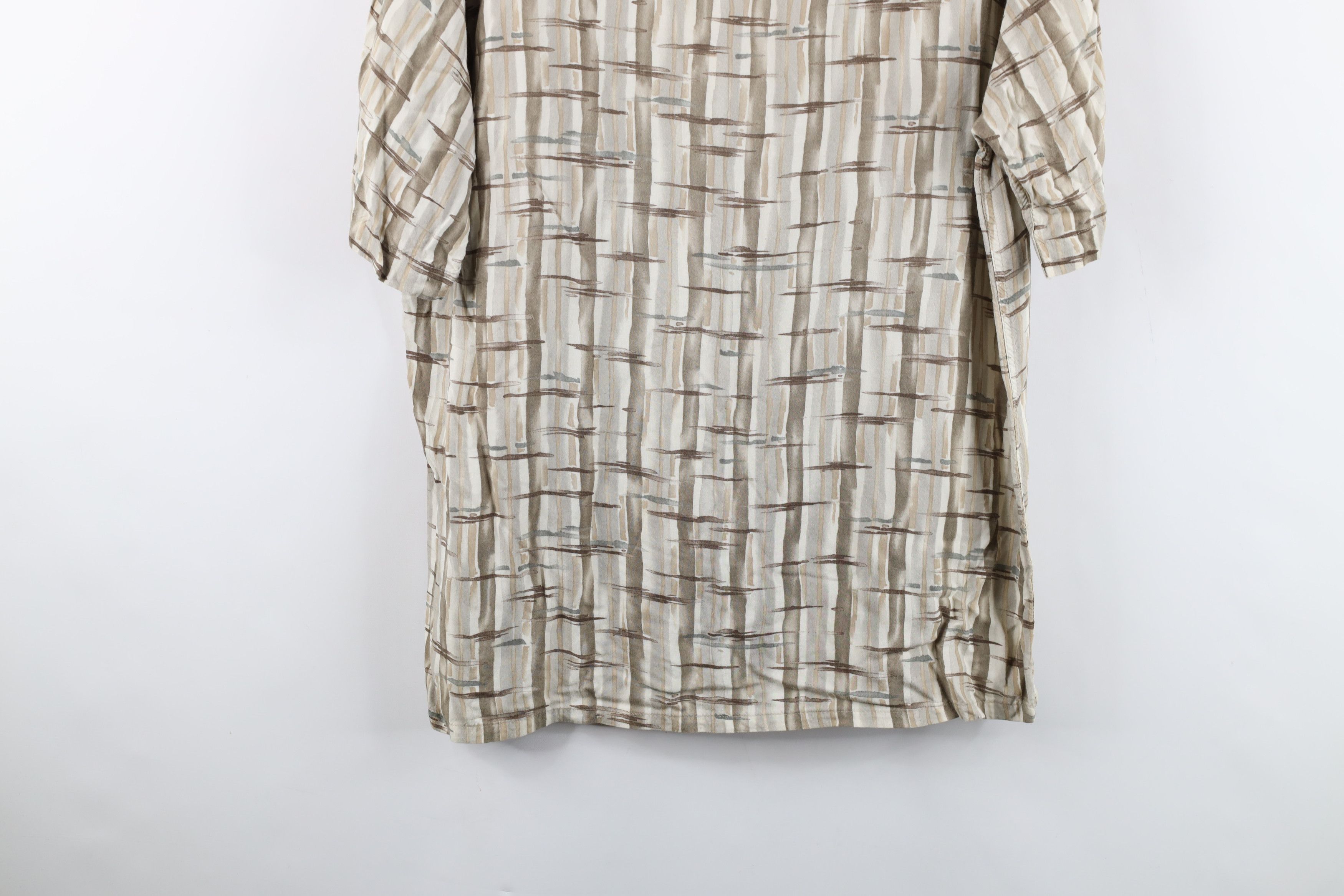 Vintage Vintage 90s Streetwear Striped Rayon Collared Button Shirt Size US M / EU 48-50 / 2 - 9 Thumbnail