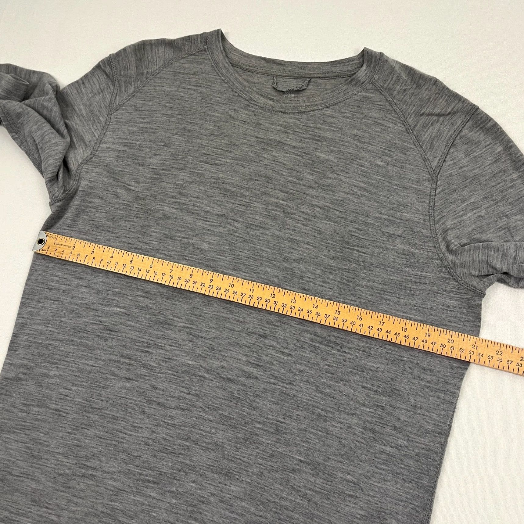 Smartwool SmartWool Merino Wool Shirt Mens XL Gray Base Layer Hiking Outdoors Gorpcore Logo Size US XL / EU 56 / 4 - 4 Thumbnail
