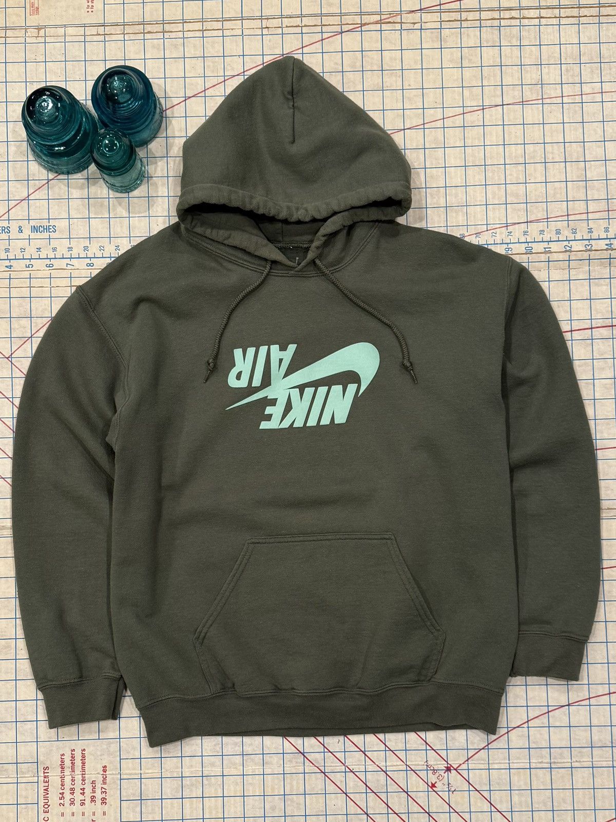 Travis Scott Travis Scott x Jordan Nike Air Cactus Jack Hoodie Mens Med Size US M / EU 48-50 / 2 - 2 Thumbnail