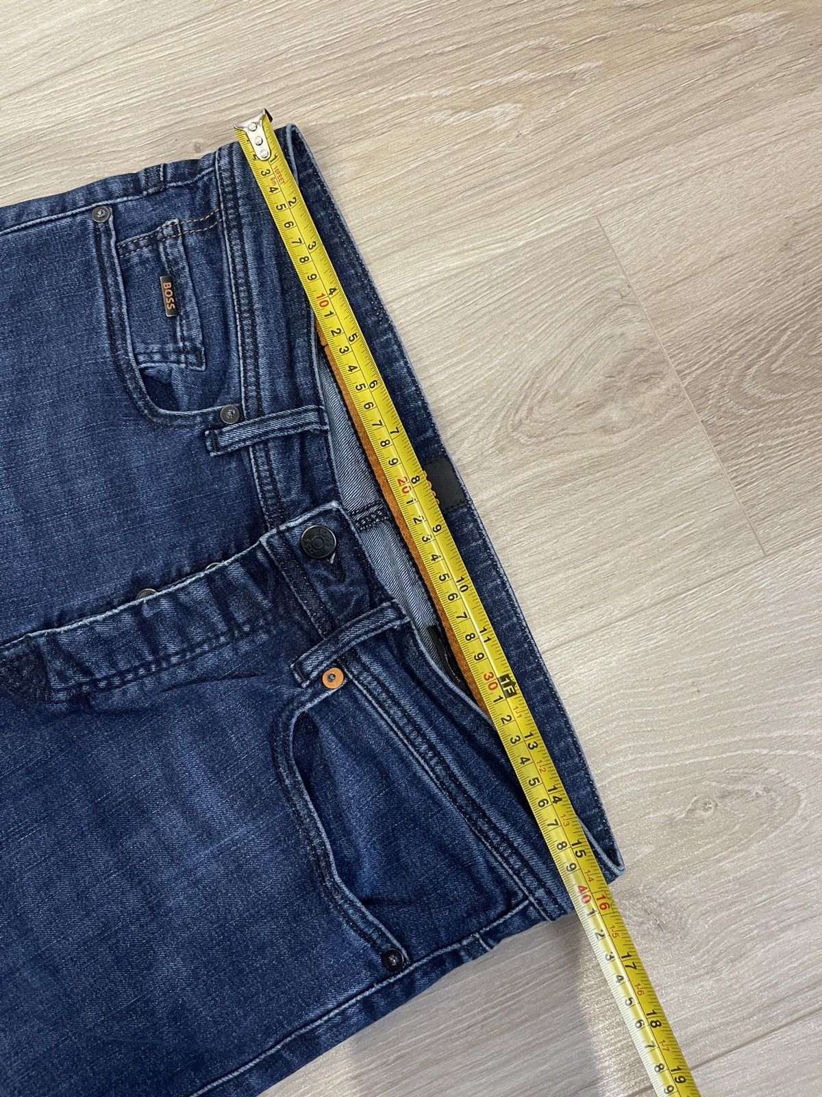 Hugo Boss Vintage Hugo boss men’s jeans blue denim pants 32/34 Size US 32 / EU 48 - 12 Thumbnail
