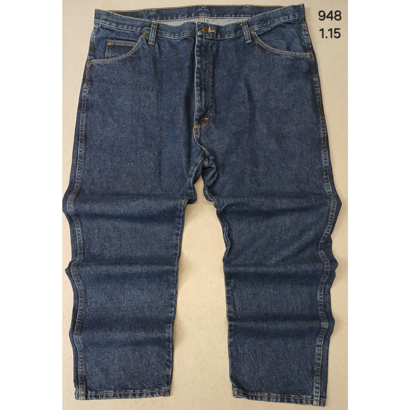 Wrangler Wrangler (42x30) Men's Straight Leg Blue Denim Jeans Size US 42 / EU 58 - 1 Thumbnail