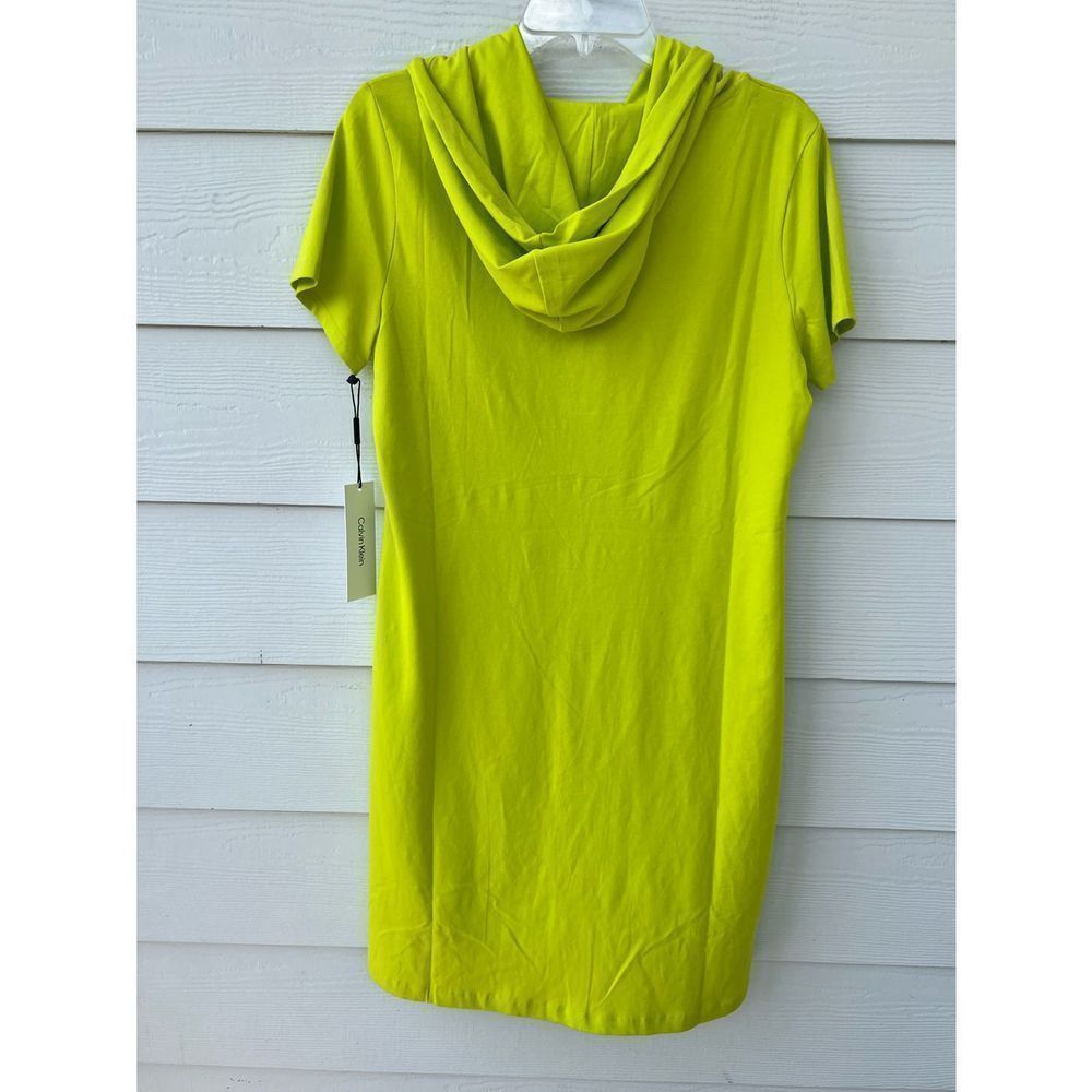 green emerald velvet dress Women's Hoodie Dress main image 1