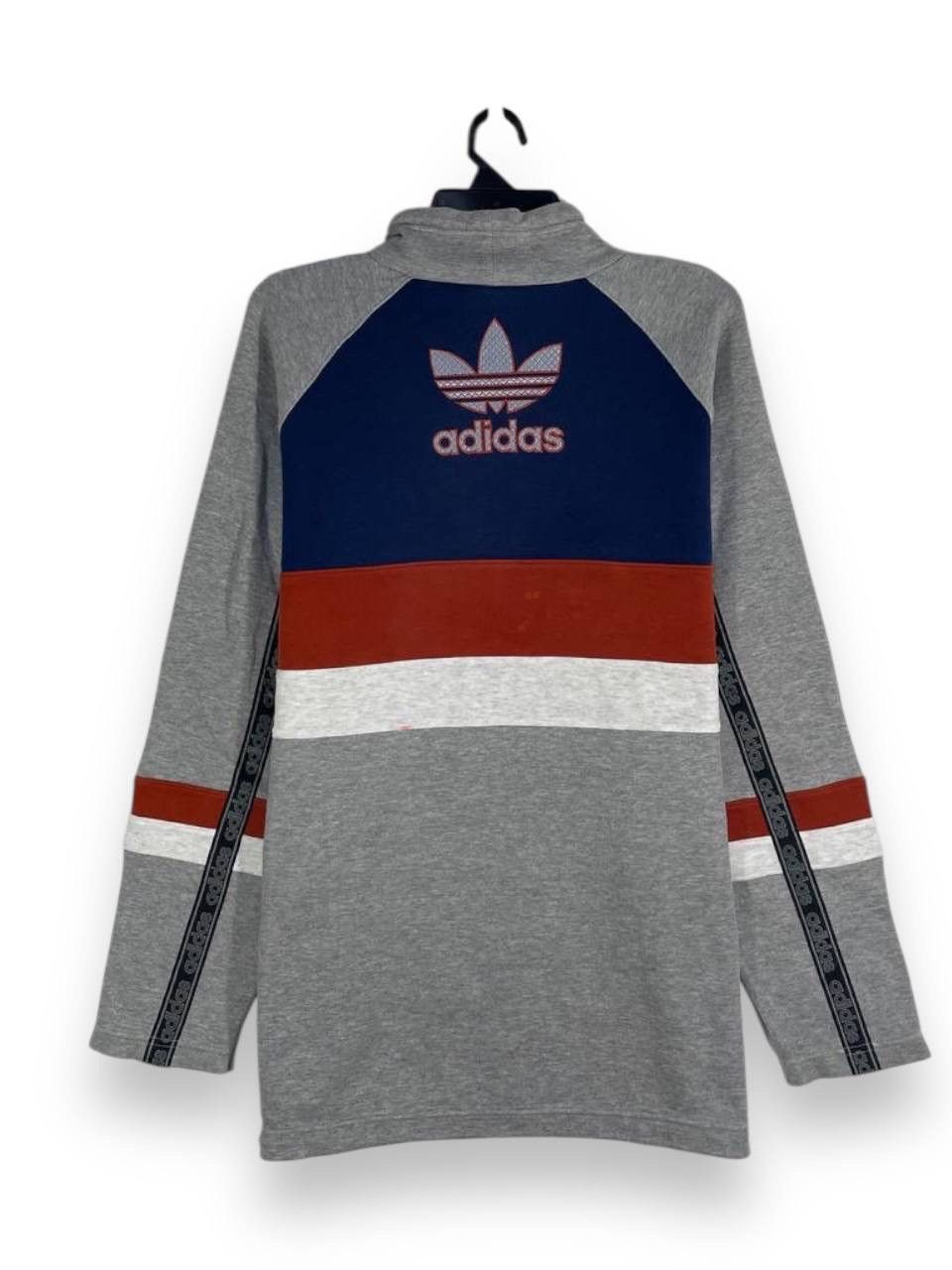 Adidas Vintage adidas big logo hoodie hip hop style yo yo Size US M / EU 48-50 / 2 - 3 Thumbnail