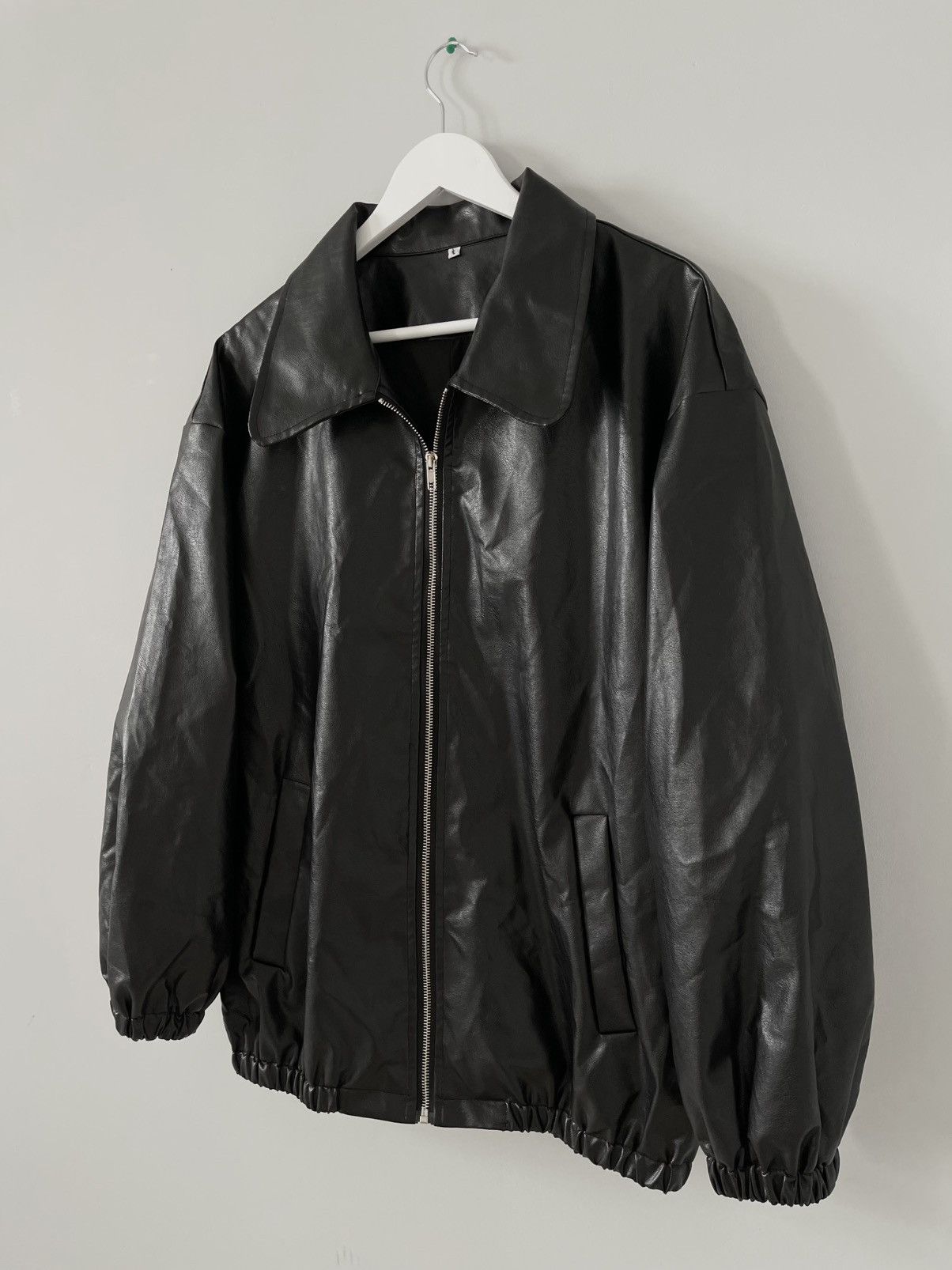 Japanese Brand Vintage Y2k Retro Style Japan Faux Leather Zip Baggy Jacket Size US L / EU 52-54 / 3 - 3 Thumbnail