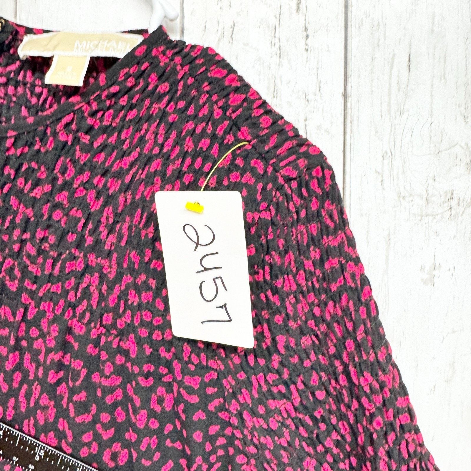 Michael Kors Michael Kors Top Women Sz Small Long Sleeve Smocked Blouse Size S / US 4 / IT 40 - 6 Thumbnail