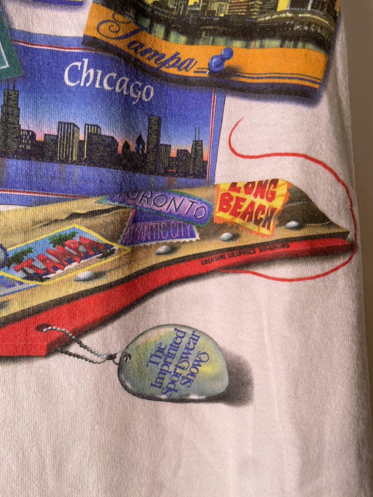 Vintage 90’s 2000’s Y2K VTG Vintage Imprinted City Postcards T Shirt Size US XL / EU 56 / 4 - 5 Thumbnail