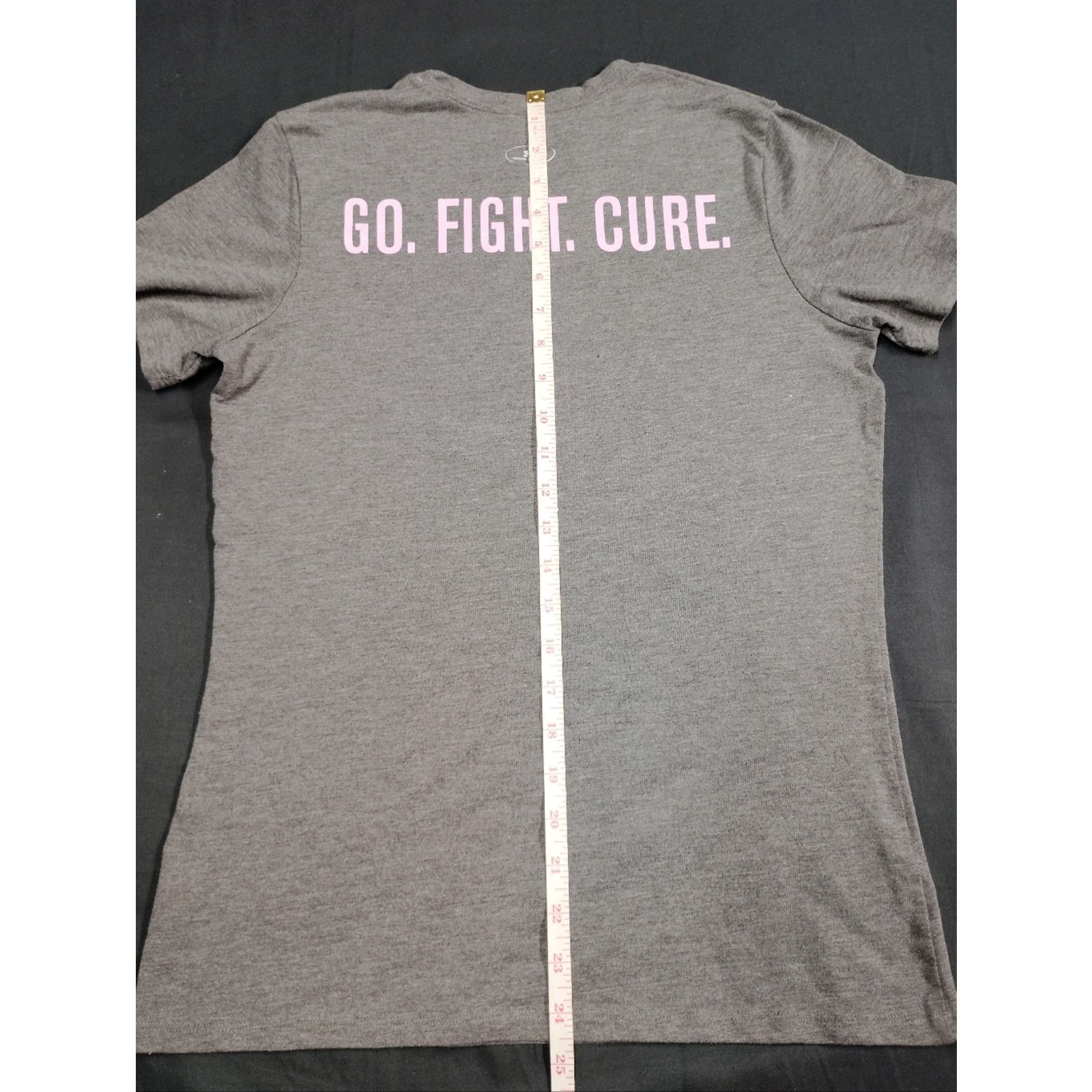 Under Armour Under Armour Heather Gray Tee with Pink Ribbon Graphic Size S / US 4 / IT 40 - 5 Thumbnail