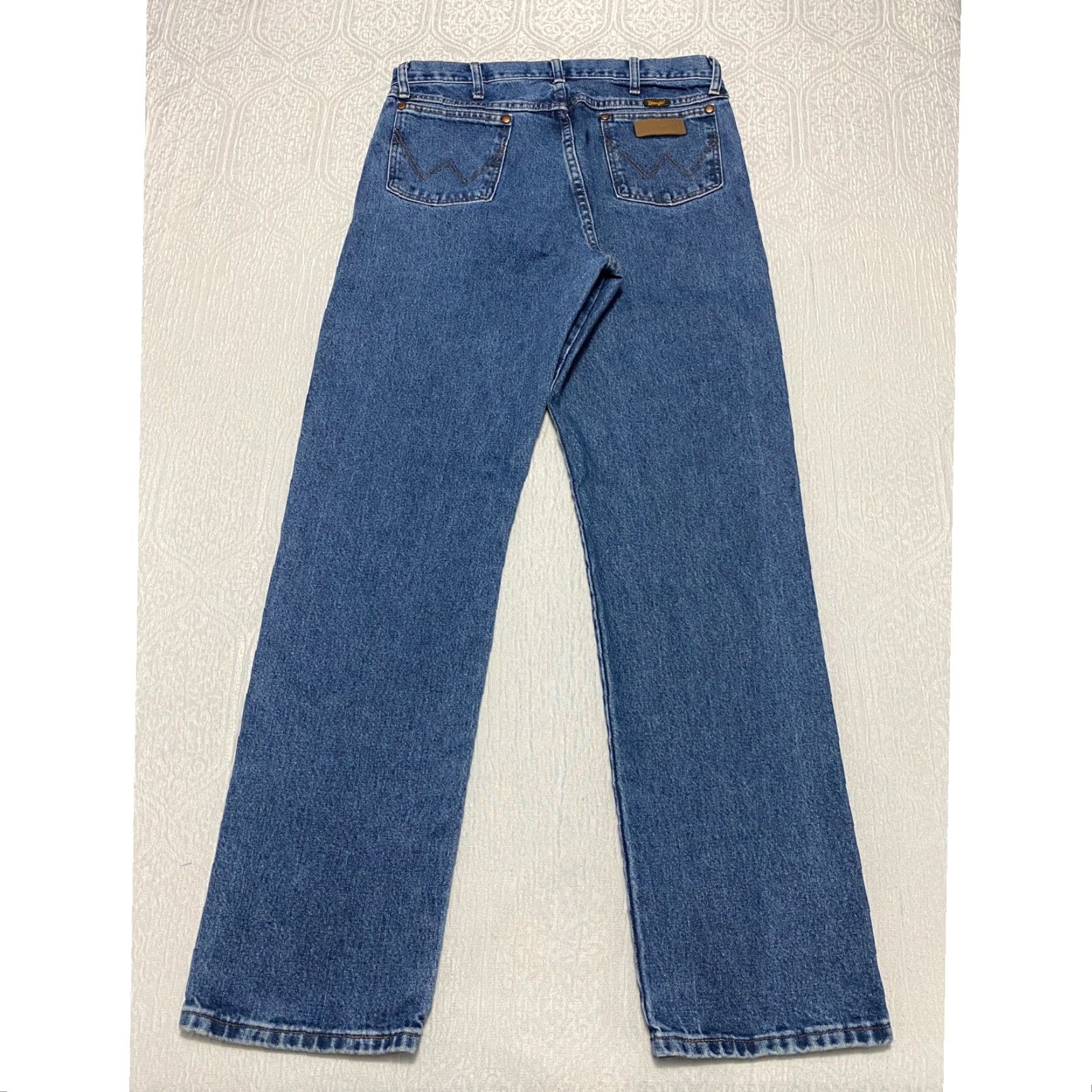 Wrangler VINTAGE Wrangler Jeans Cowboy Western Men's 35x34 Denim Blue 5-Pocket Straight Leg Cotton Jeans Mens Size US 35 - 2 Thumbnail