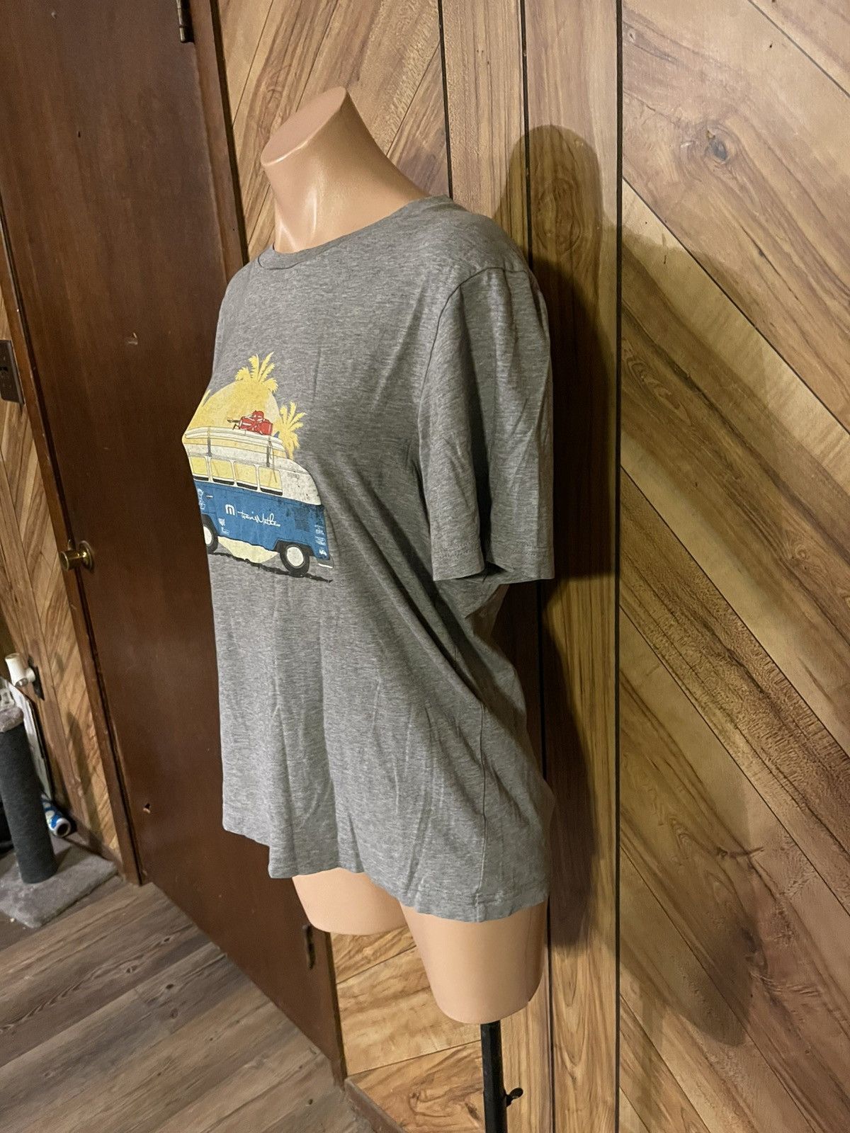 TravisMathew TravisMathew Men’s Medium Gray Shibby Graphic Print T-Shirt Size US M / EU 48-50 / 2 - 5 Thumbnail