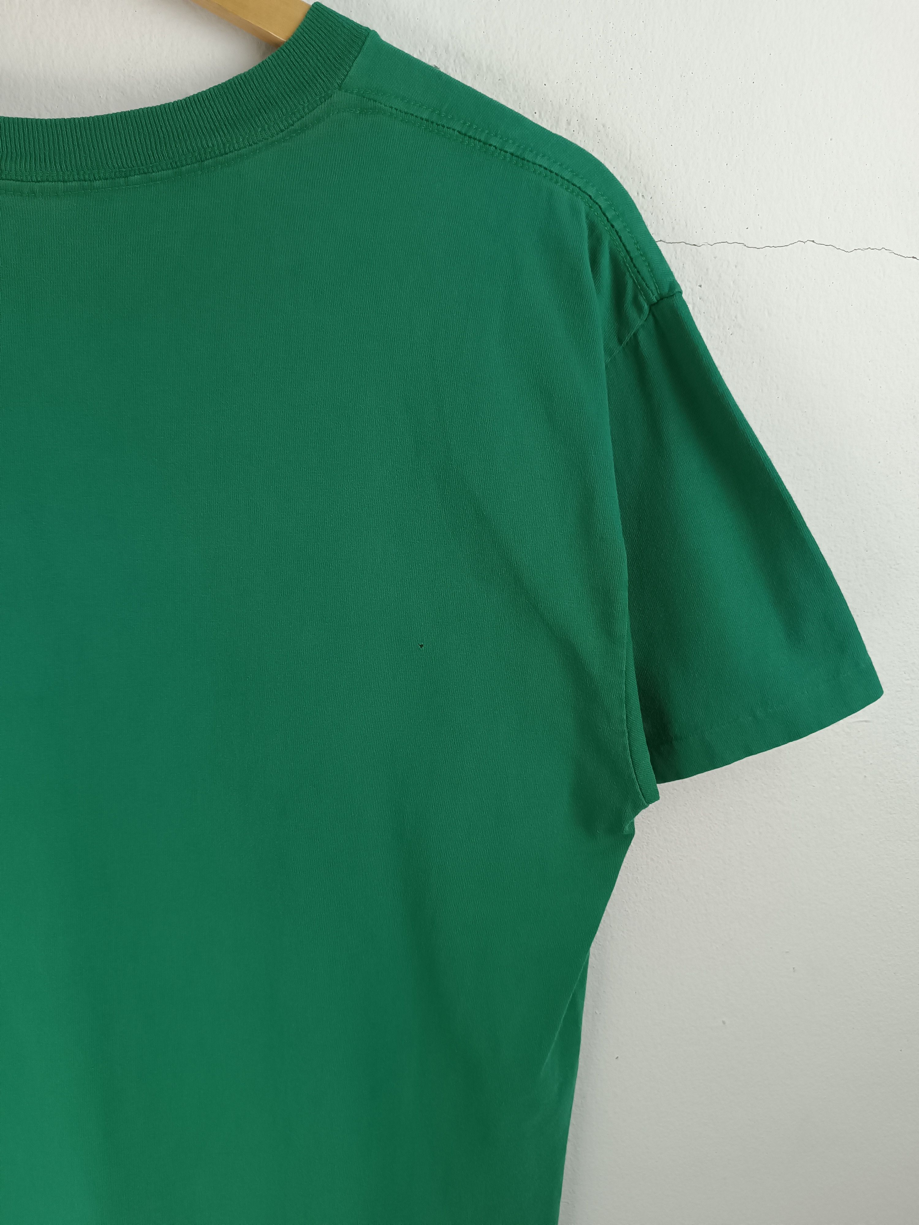 Vintage VINTAGE 90'S EARTH DAY WORLD GLOBE MAP LOVE PEACE TEE Size US M / EU 48-50 / 2 - 15 Thumbnail