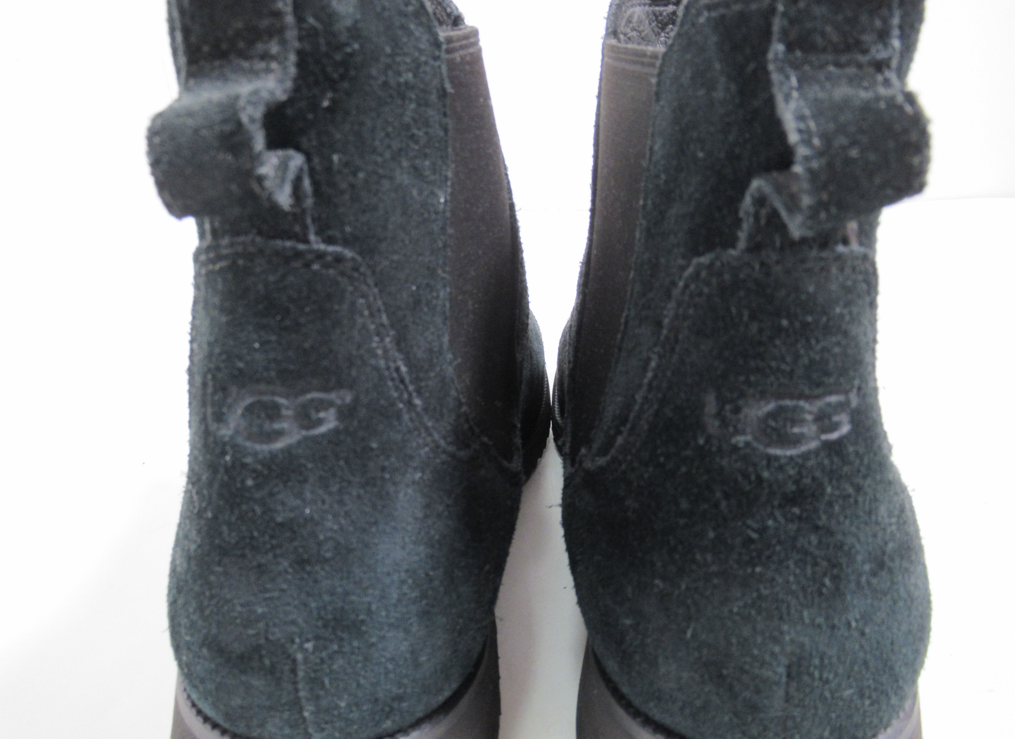 Ugg Ugg Men's Briscoe Chelsea Boots Suede Leather Black Size US 11 / EU 44 - 5 Thumbnail
