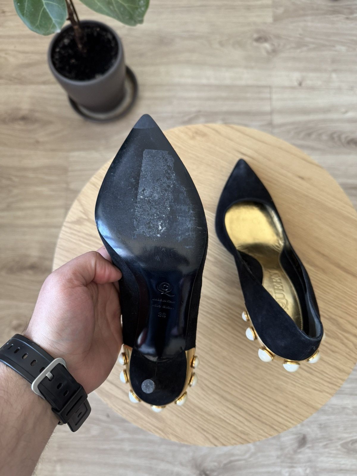 Alexander McQueen Alexander McQueen Suede Heels Size US 8 / IT 38 - 8 Thumbnail