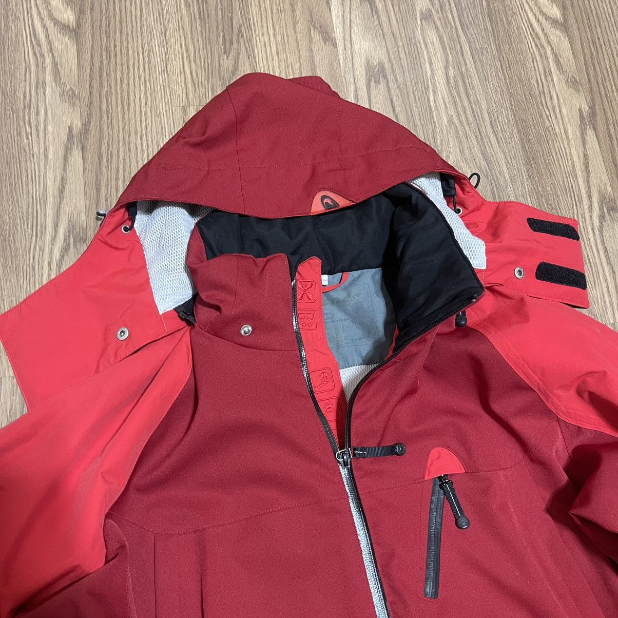 Other Ziener insulated multipocket hooded red ski jacket Size US XL / EU 56 / 4 - 3 Thumbnail