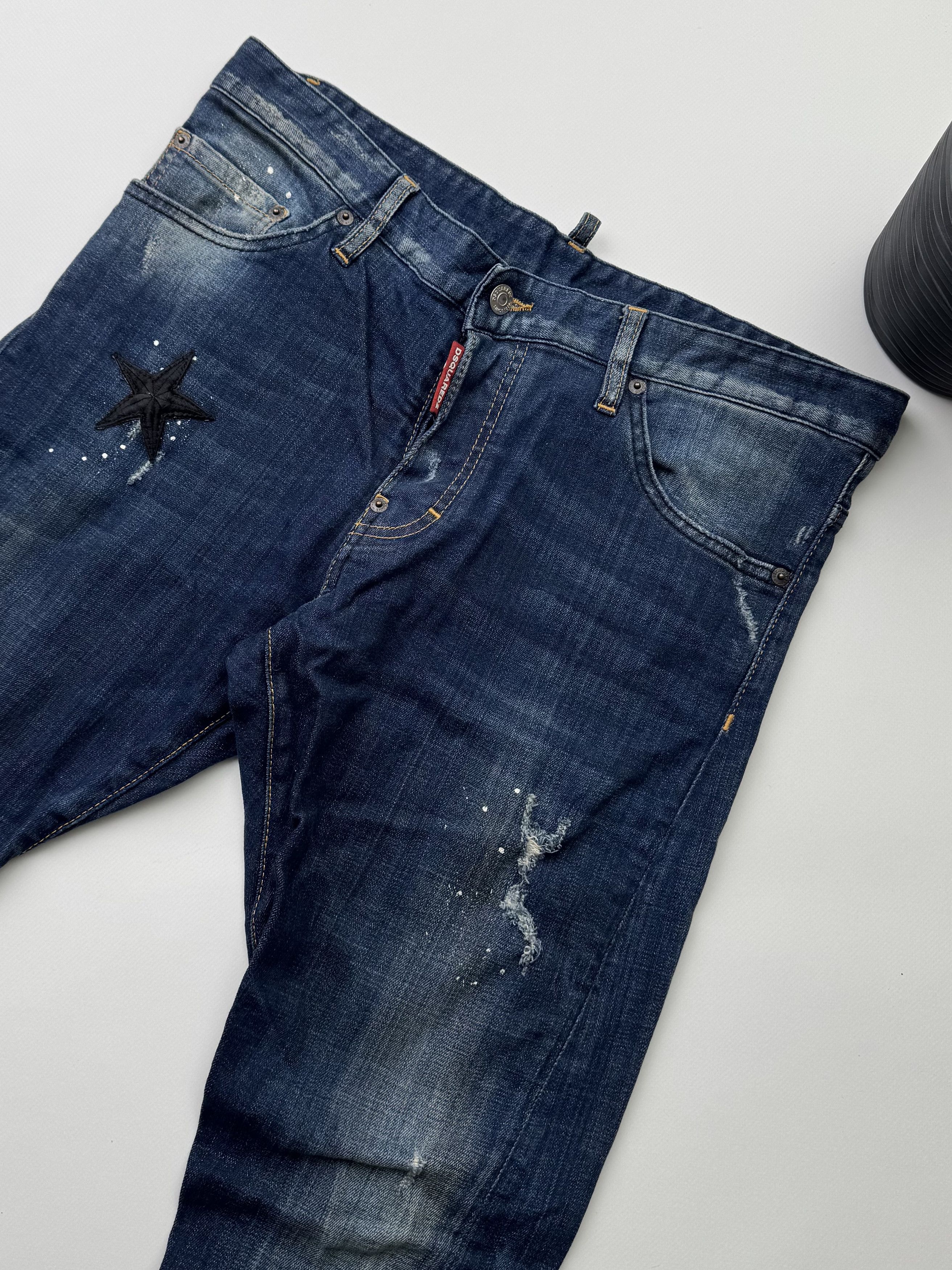 Dsquared2 Dsquared2 Many Details Jeans (378) Size US 32 / EU 48 - 2 Thumbnail