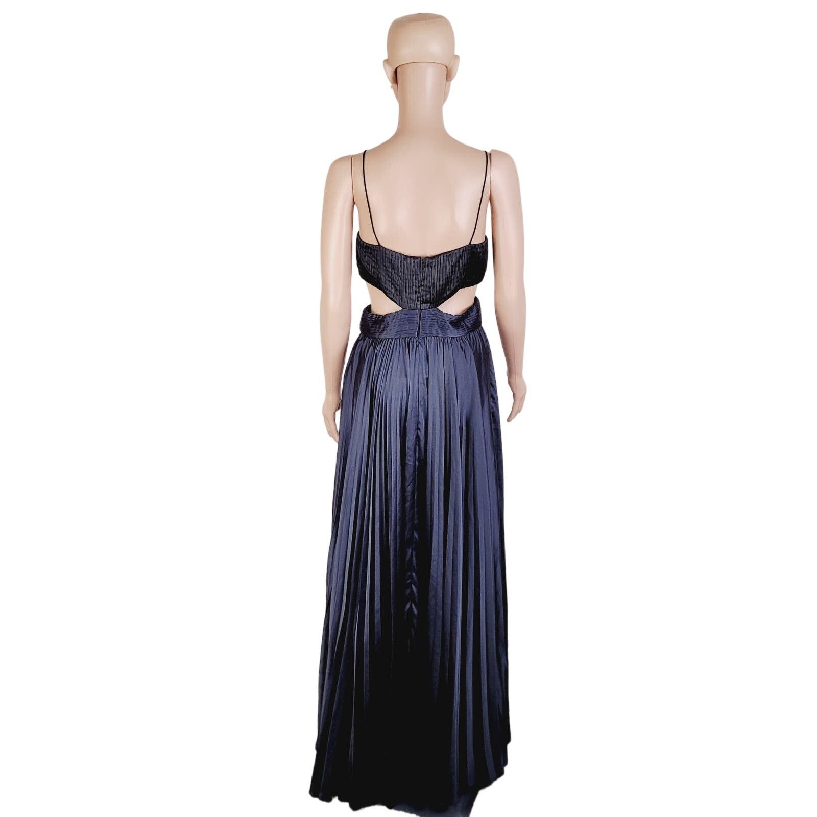 Amur Amur Elodie navy and black pleated cut out full length gown Size M / US 6-8 / IT 42-44 - 4 Thumbnail