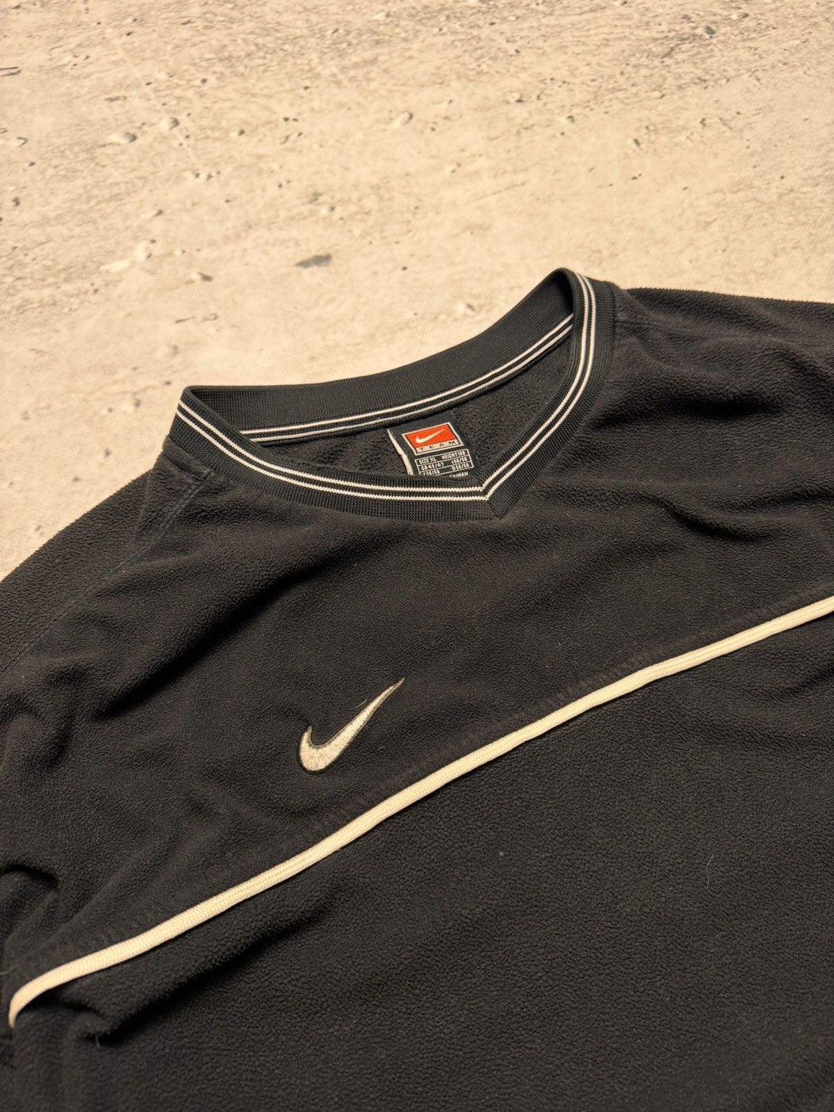 Nike × Vintage NIKE VINTAGE TEDDY CENTER LOGO OVERSIZE BOXY SWEATSHIRT Size US XL / EU 56 / 4 - 4 Thumbnail