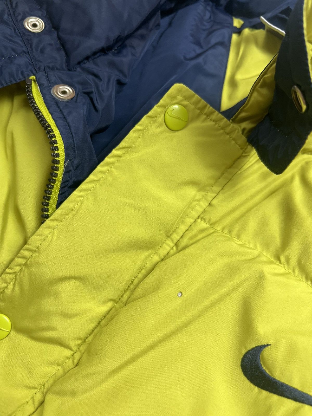 Nike 90s Nike Double Swoosh Vintage Y2K Oversized Puffer Jacket Size US XL / EU 56 / 4 - 7 Thumbnail