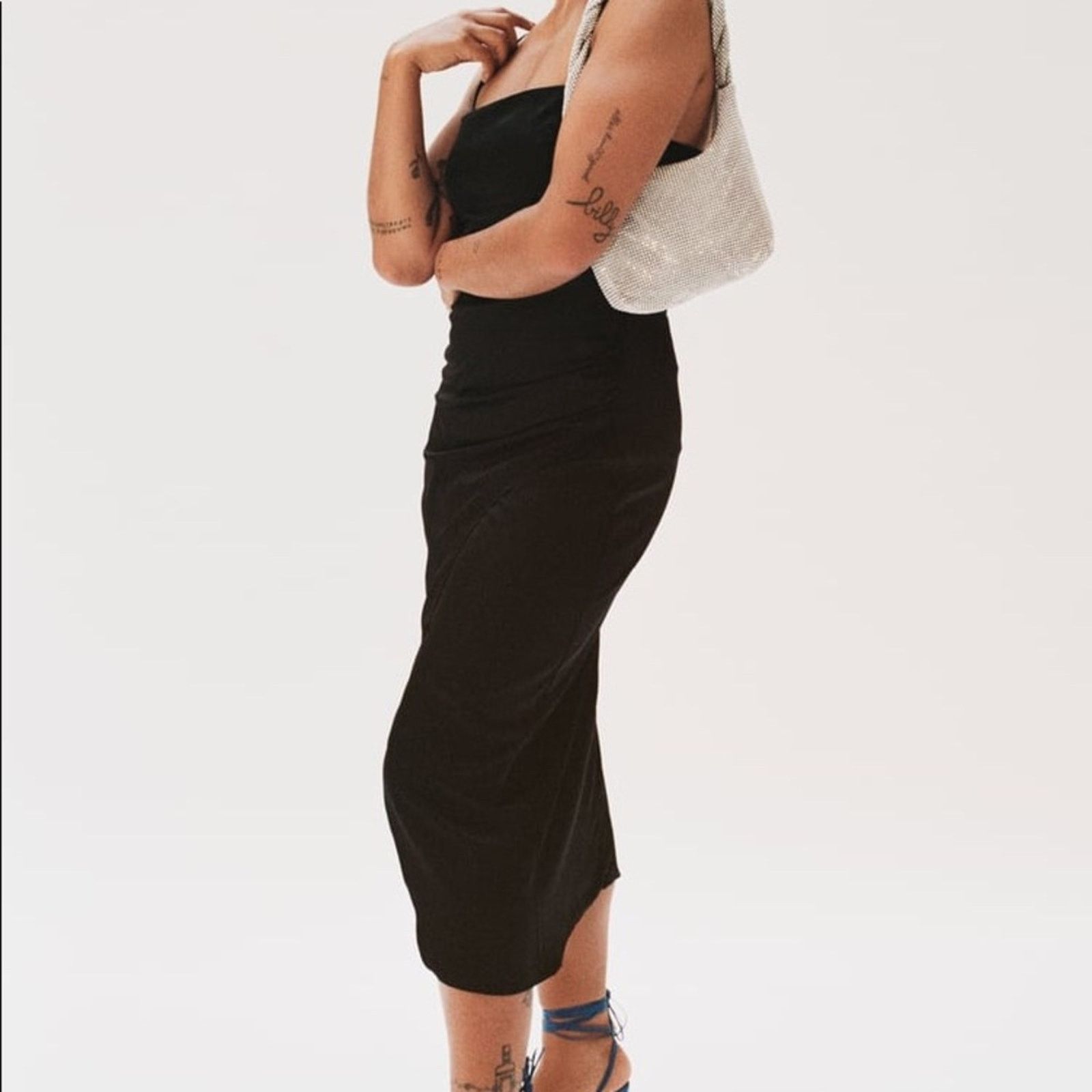 Zara ZARA BLOGGER FAVORITE SATIN EFFECT CUT OUT MIDI DRESS Size S / US 4 / IT 40 - 8 Thumbnail