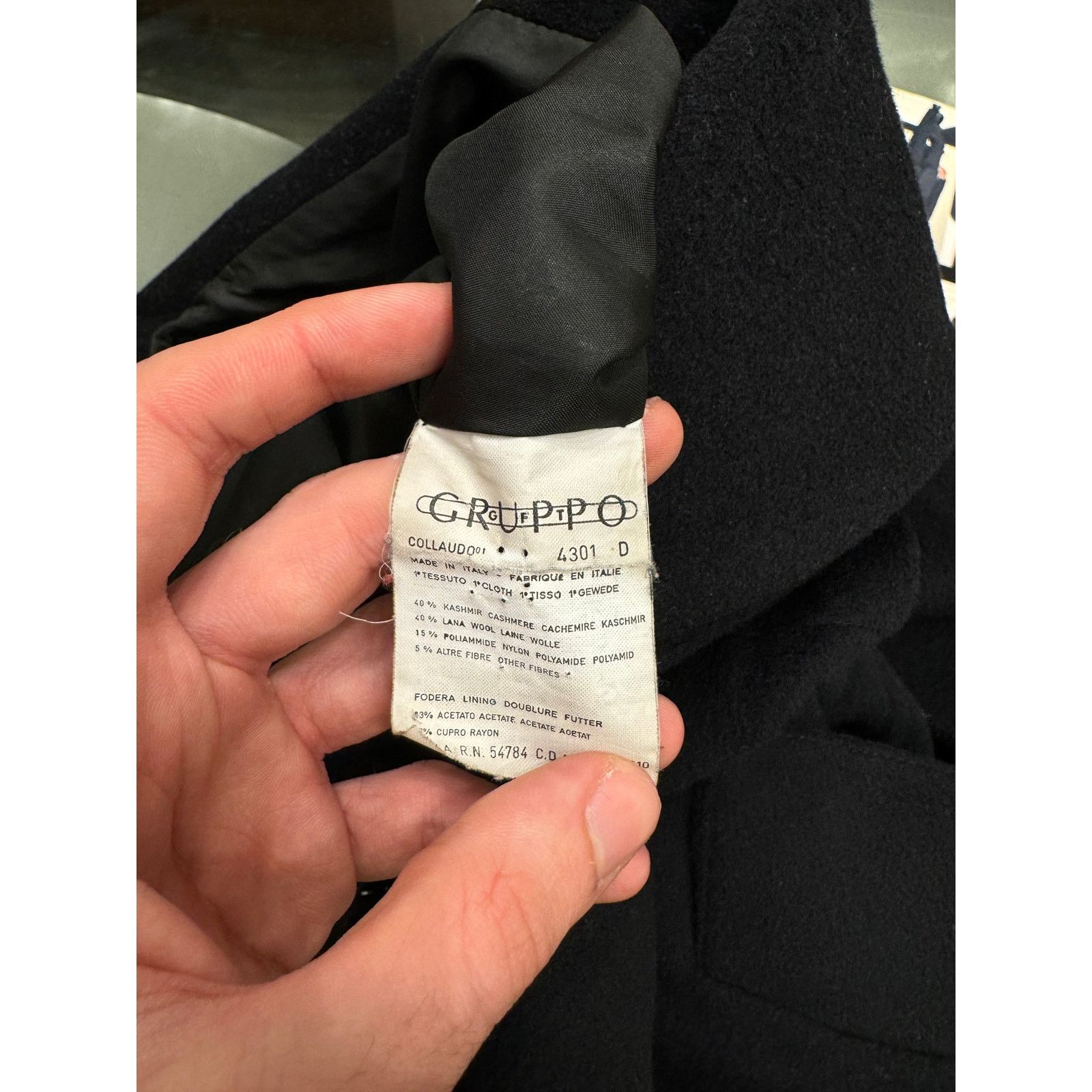 Dior 1980s Christian Dior cashmere wool coat Size US S / EU 44-46 / 1 - 6 Thumbnail