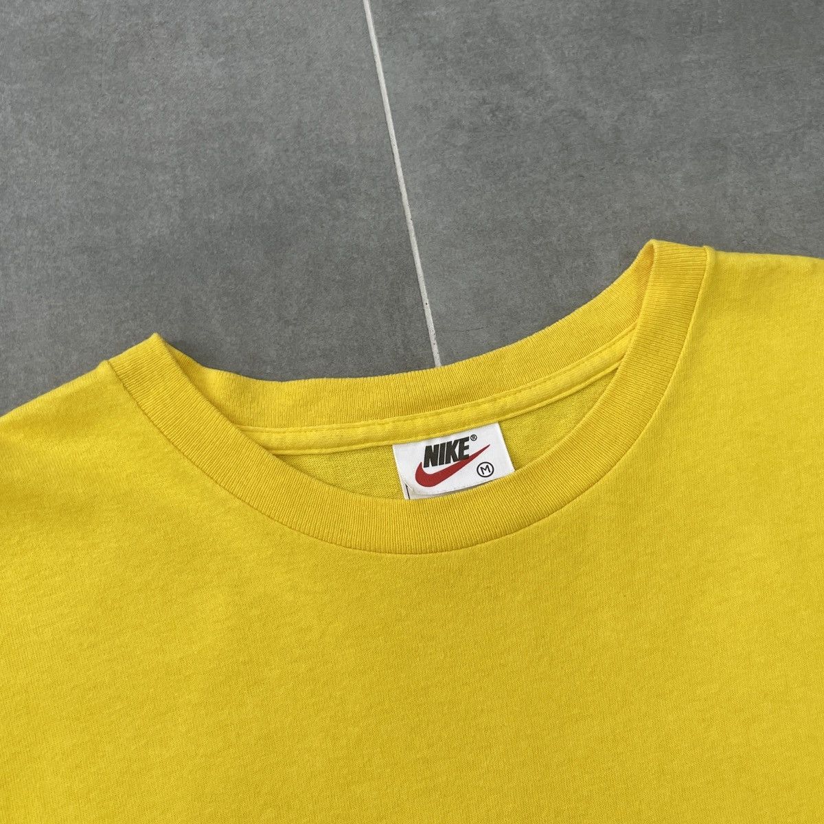 Nike × Vintage Vintage Nike T-Shirt Size M Size US M / EU 48-50 / 2 - 7 Thumbnail