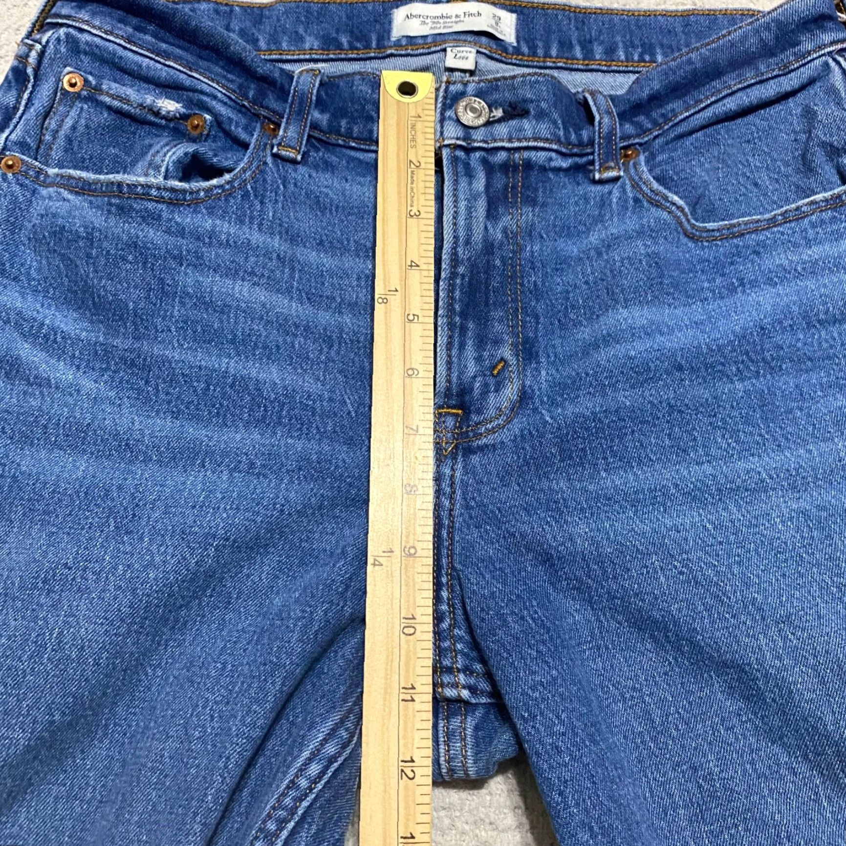 Abercrombie & Fitch Abercrombie & Fitch Jeans Womens sz 8 Blue Denim Medium Wash Straight 8 Blue Jeans Womens Regular Size 8 Vintage? No Size 30" / US 8 / IT 44 - 6 Thumbnail