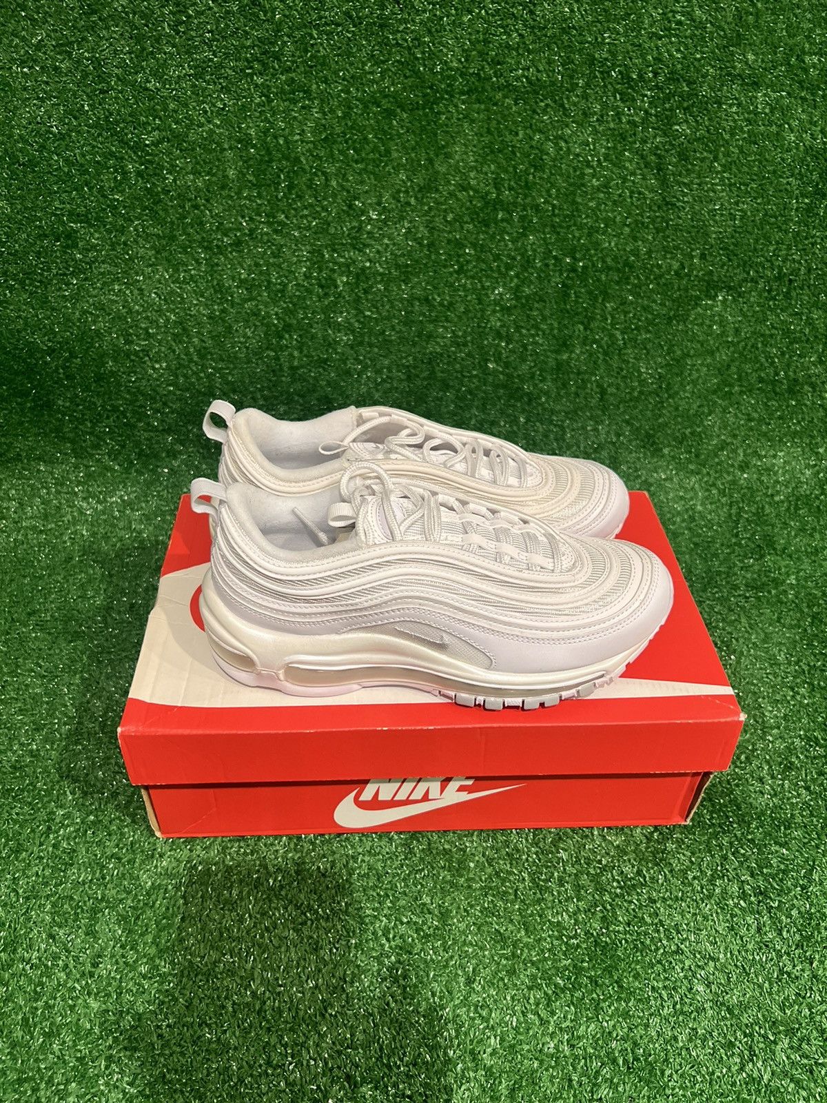 Nike Wmns Air Max 97 'Pure Platinum' Size US 7 / IT 37 - 2 Thumbnail