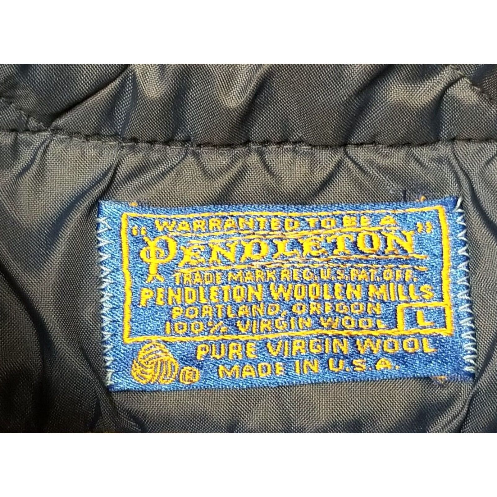 Pendleton VINTAGE Pendleton Wool Shirt Men L Blue Plaid Work Outdoors 100% Pure Virgin Wool Button-Up Shirt Mens Regular Large Blue Plaid 100% Wool Size US L / EU 52-54 / 3 - 7 Thumbnail