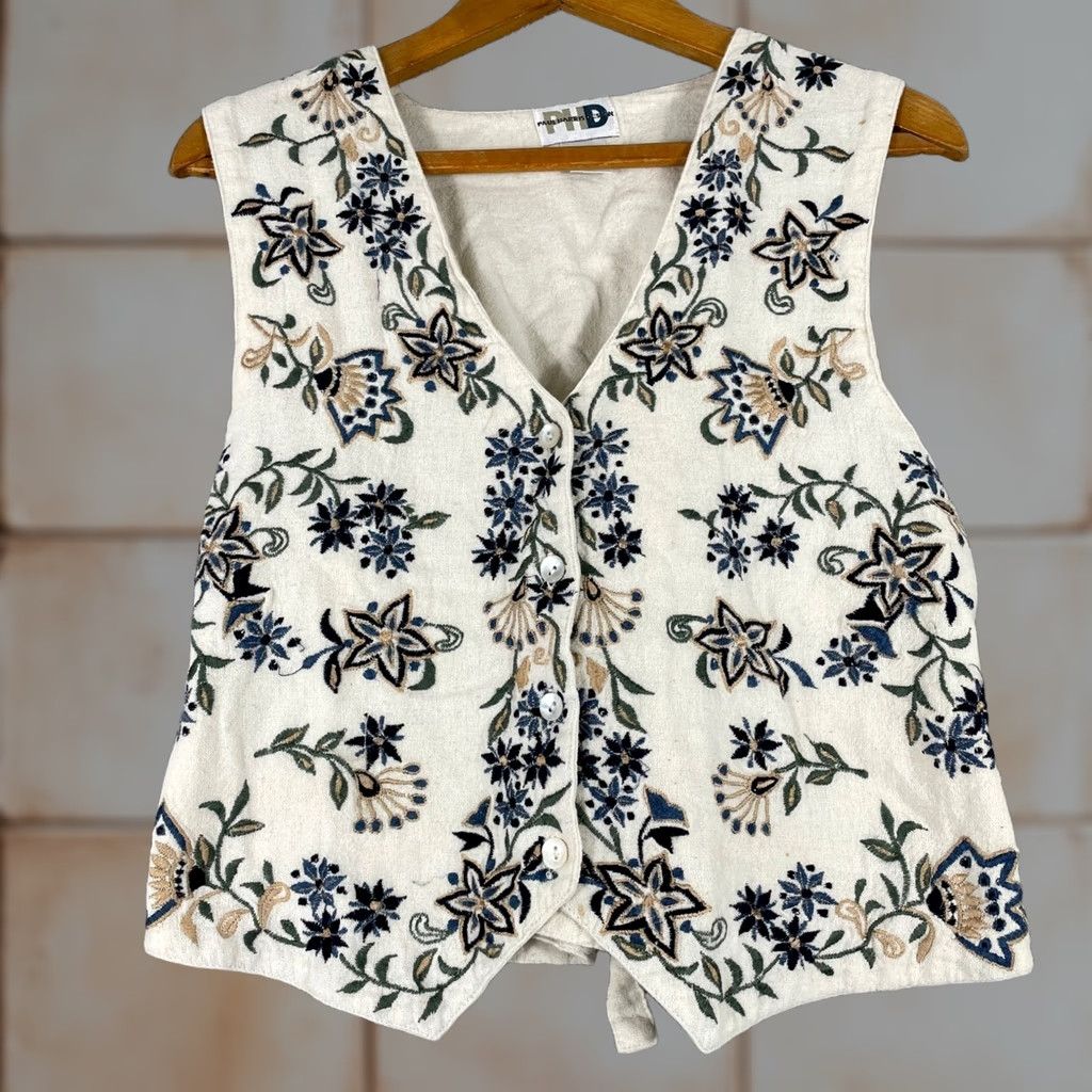 Vintage VINTAGE Paul Harris Design Floral Vest Womens M Embroidered Tie Back Boho Artsy Size M / US 6-8 / IT 42-44 - 1 Thumbnail