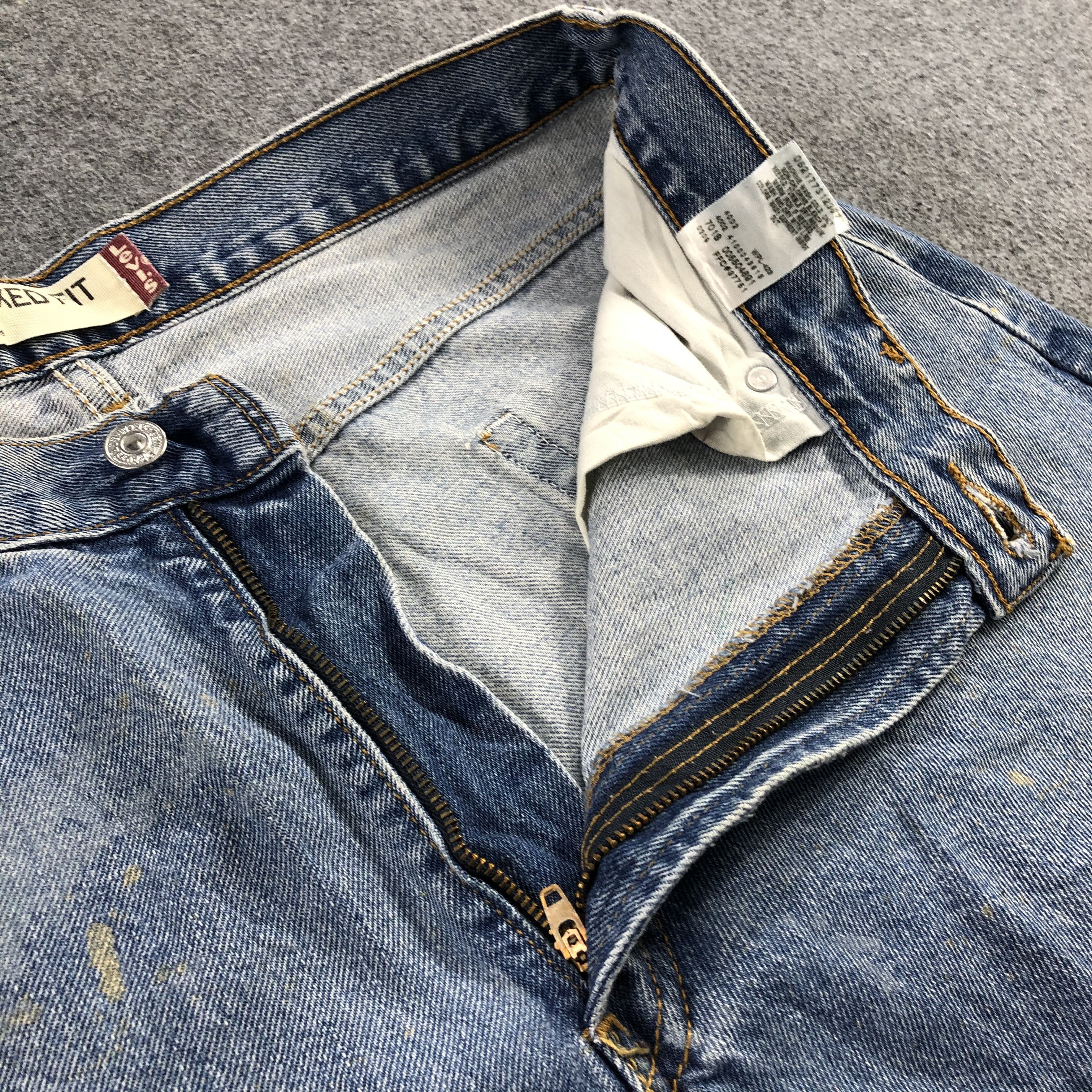 Levi's Vintage Blue Wash Levis 550 Jeans-J2003 Size US 35 - 10 Thumbnail