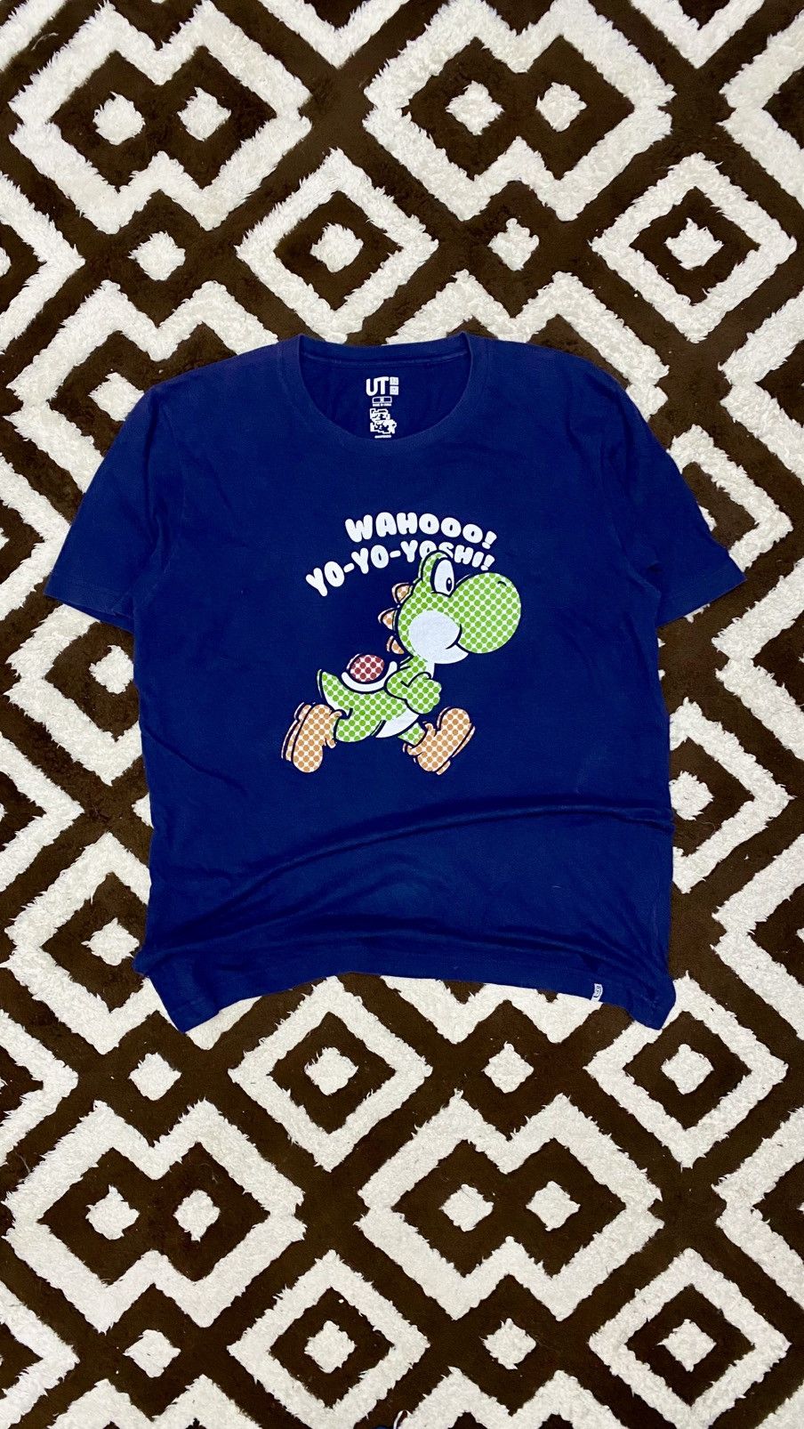 Uniqlo RARE Uniqlo x Nintendo x Mario Size US M / EU 48-50 / 2 - 1 Thumbnail