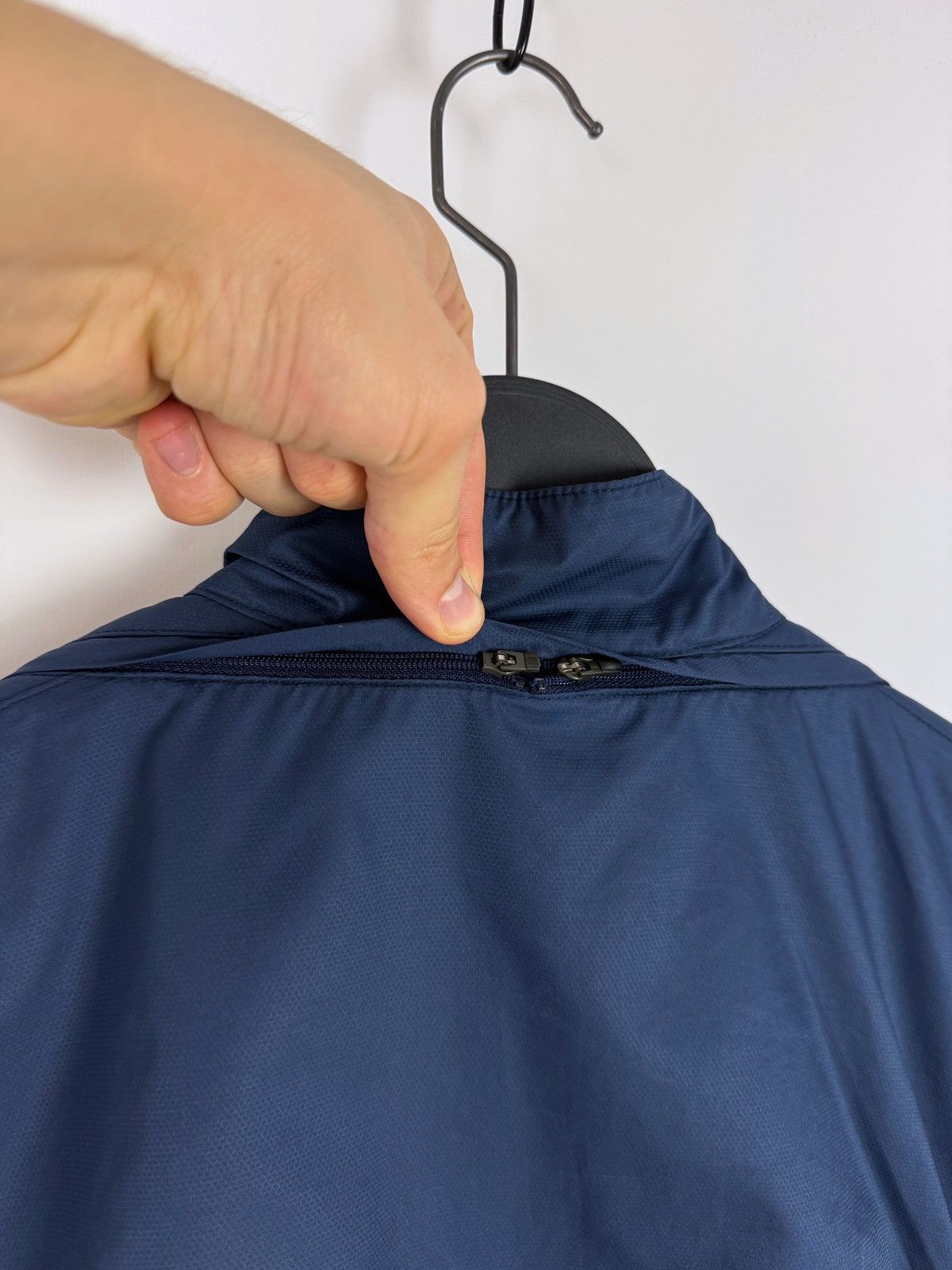 Nike Y2K Vintage Nike 2in1 Paneled Nylon Vented Running Jacket Size US M / EU 48-50 / 2 - 14 Thumbnail