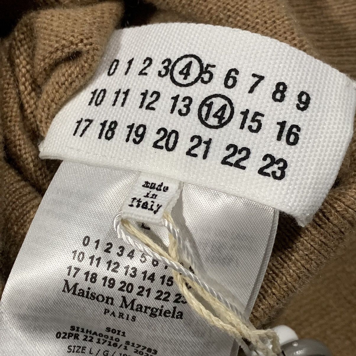 Maison Margiela Maison Margiela Cashmere Turtleneck Sweater New With Tags Size US L / EU 52-54 / 3 - 9 Thumbnail