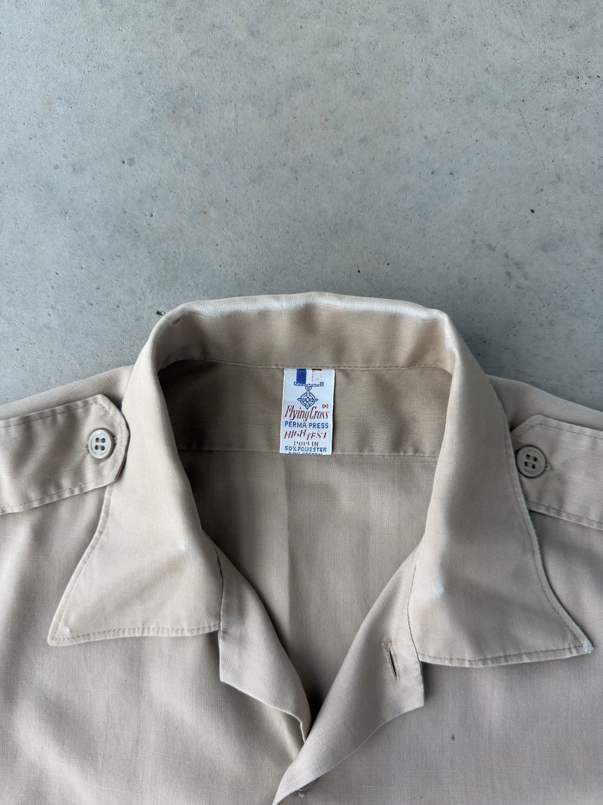 Vintage Vintage 1980s Cream Short Sleeve Button Up Shirt Size US M / EU 48-50 / 2 - 4 Thumbnail