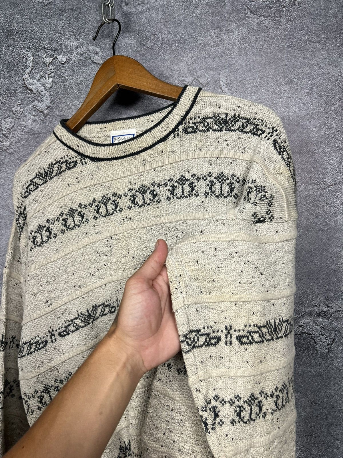 Yves Saint Laurent Vintage Yves Saint Laurent Textured Oversized Sweater Size US M / EU 48-50 / 2 - 10 Thumbnail