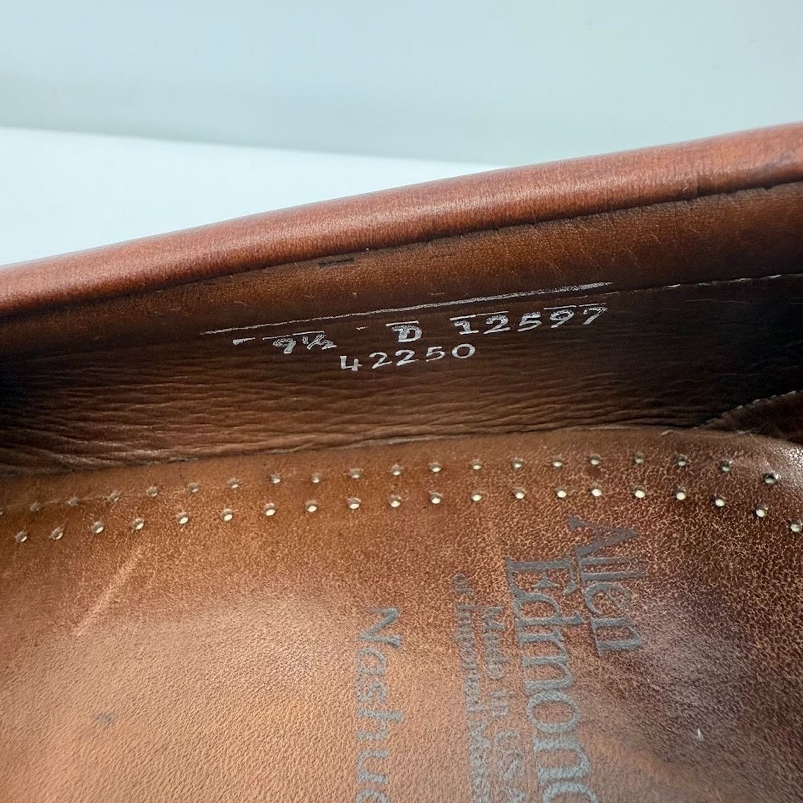 Allen Edmonds Allen Edmonds Nashua Loafers Men 9.5 D Brown Black Shoes USA Size US 9.5 / EU 42-43 - 8 Thumbnail
