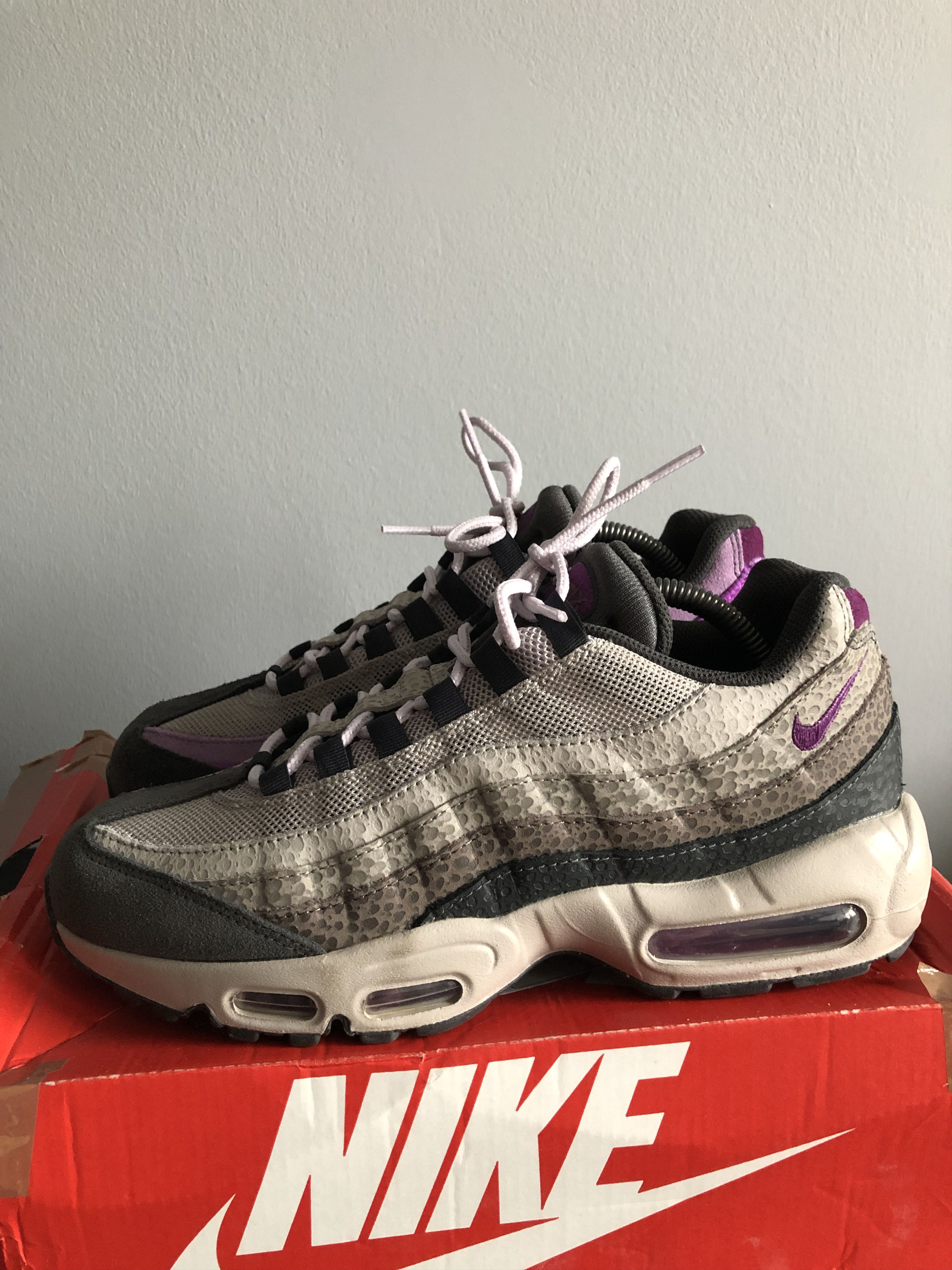 Nike Nike Air Max 95 Viotech Anthracite og kith neon safari Size US 9 / EU 42 - 1 Thumbnail