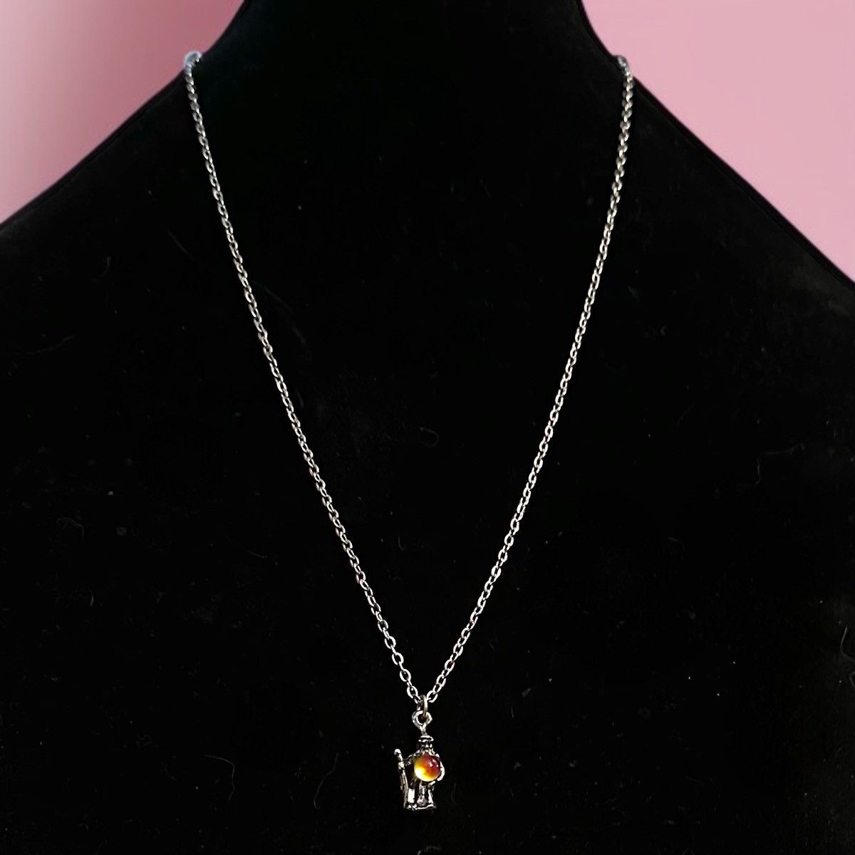 Vintage Vintage Wizard with rainbow crystal ball pendant necklace Size ONE SIZE - 1 Thumbnail