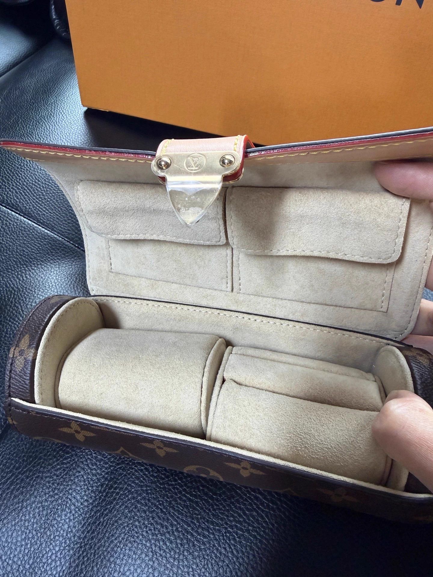 Louis Vuitton LV Monogram S-lock Leather Jewelry Case Brown Size ONE SIZE - 5 Thumbnail