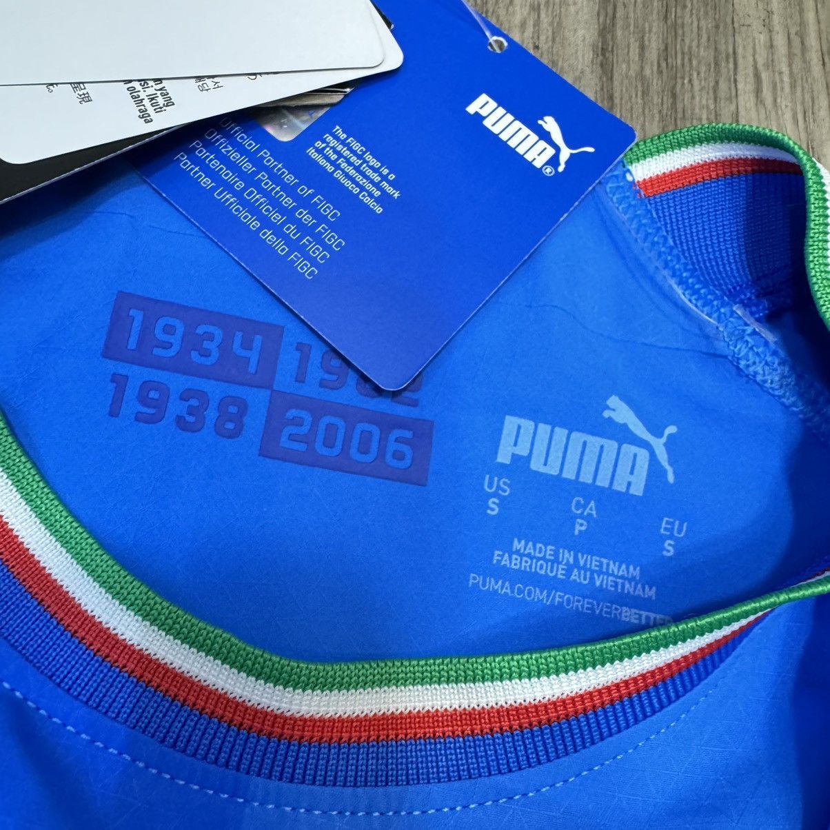 Puma Italy 22/23 player issue home shirt #10 Pellegrini (Bnwt) Size US S / EU 44-46 / 1 - 7 Thumbnail