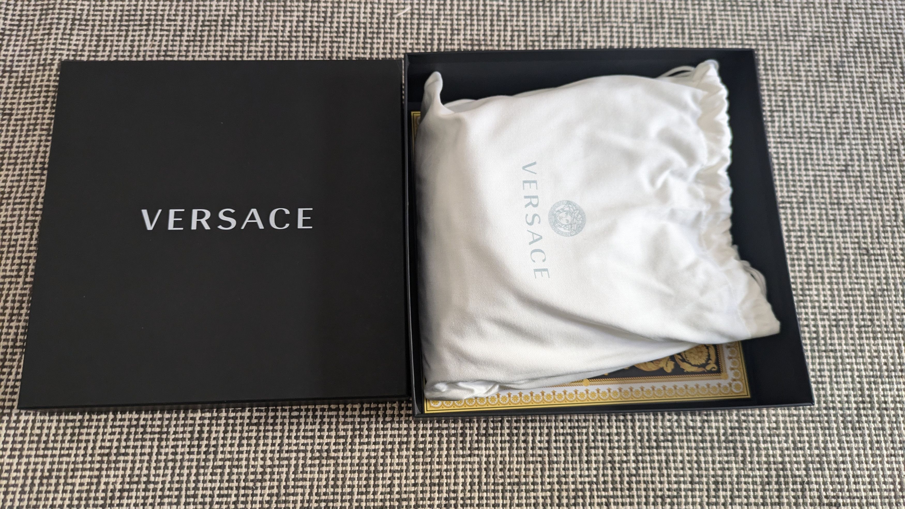 Versace AUTHENTIC VERSACE BAROCCO PUZZLE MEDUSA Size ONE SIZE - 2 Thumbnail