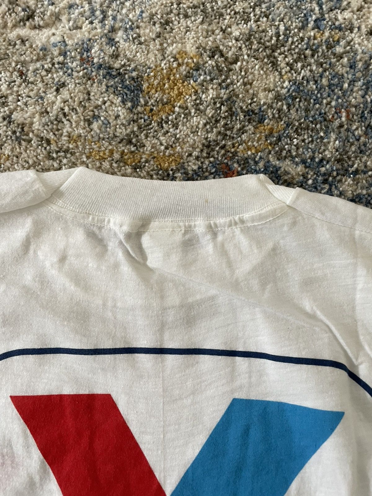 Vintage Vintage Valvoline logo tee Size US S / EU 44-46 / 1 - 5 Thumbnail