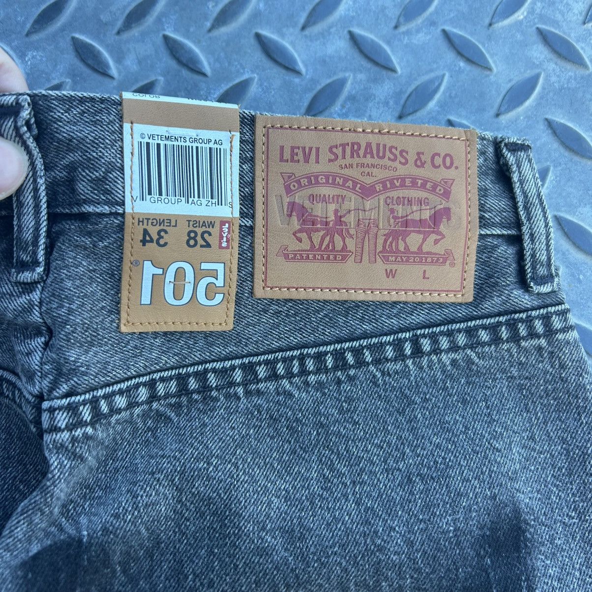 Levi's × Vetements Levi's x Vetements 2018 Size 28" / US 6 / IT 42 - 3 Thumbnail