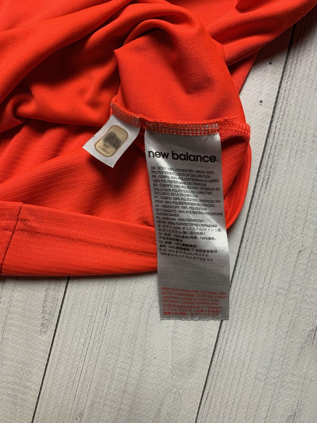 Vintage Vintage Liverpool soccer jersey size L new balance Size US L / EU 52-54 / 3 - 5 Thumbnail