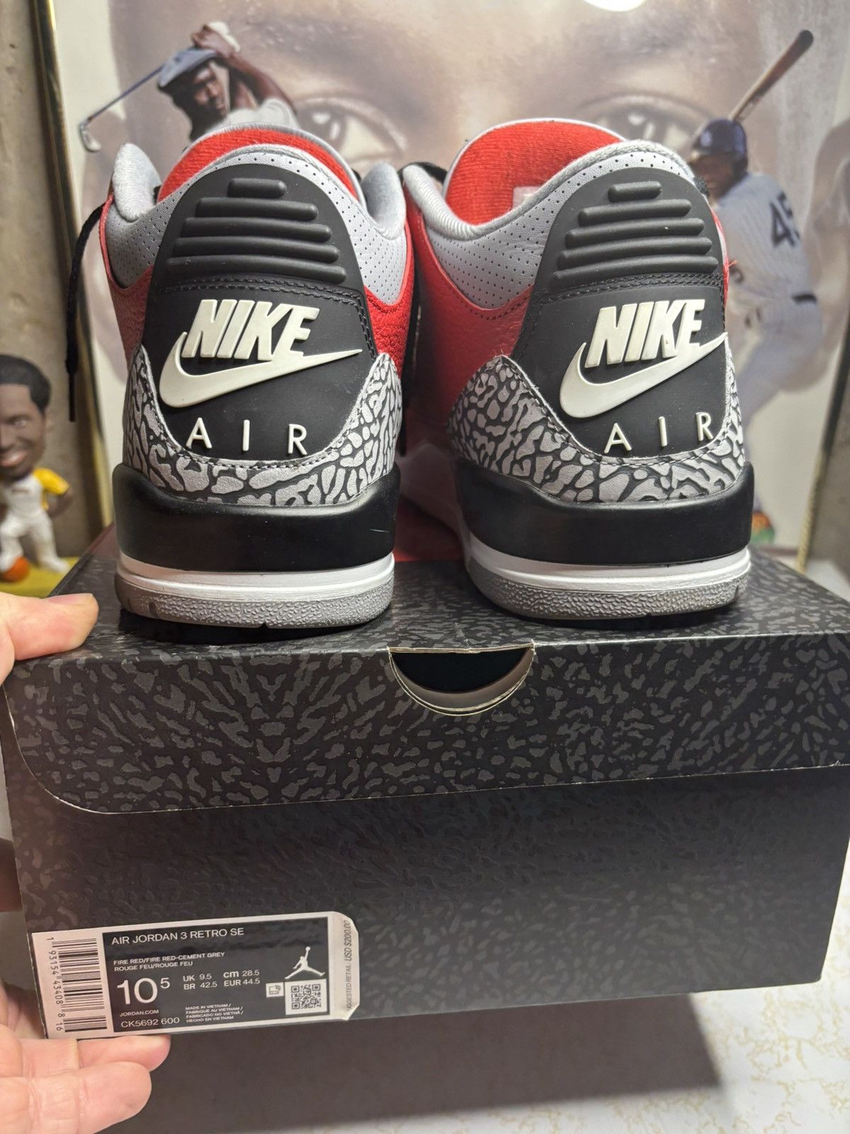 Jordan Brand Air Jordan 3 Retro SE Unite Size US 10.5 / EU 43-44 - 7 Thumbnail