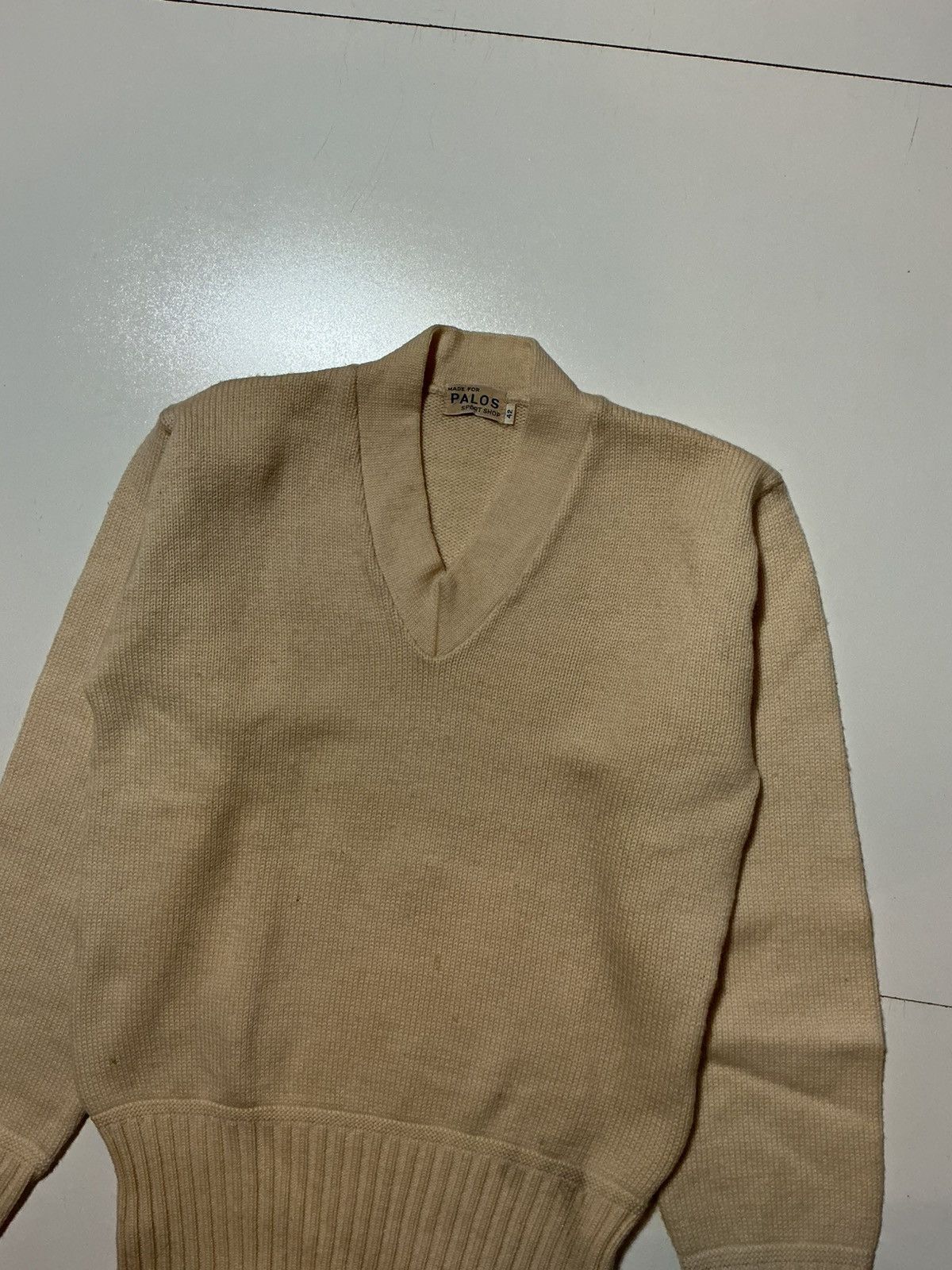 Vintage Vintage 50s 60s Palos Sport Shop Wool V Neck Knit Sweater Size US S / EU 44-46 / 1 - 3 Thumbnail