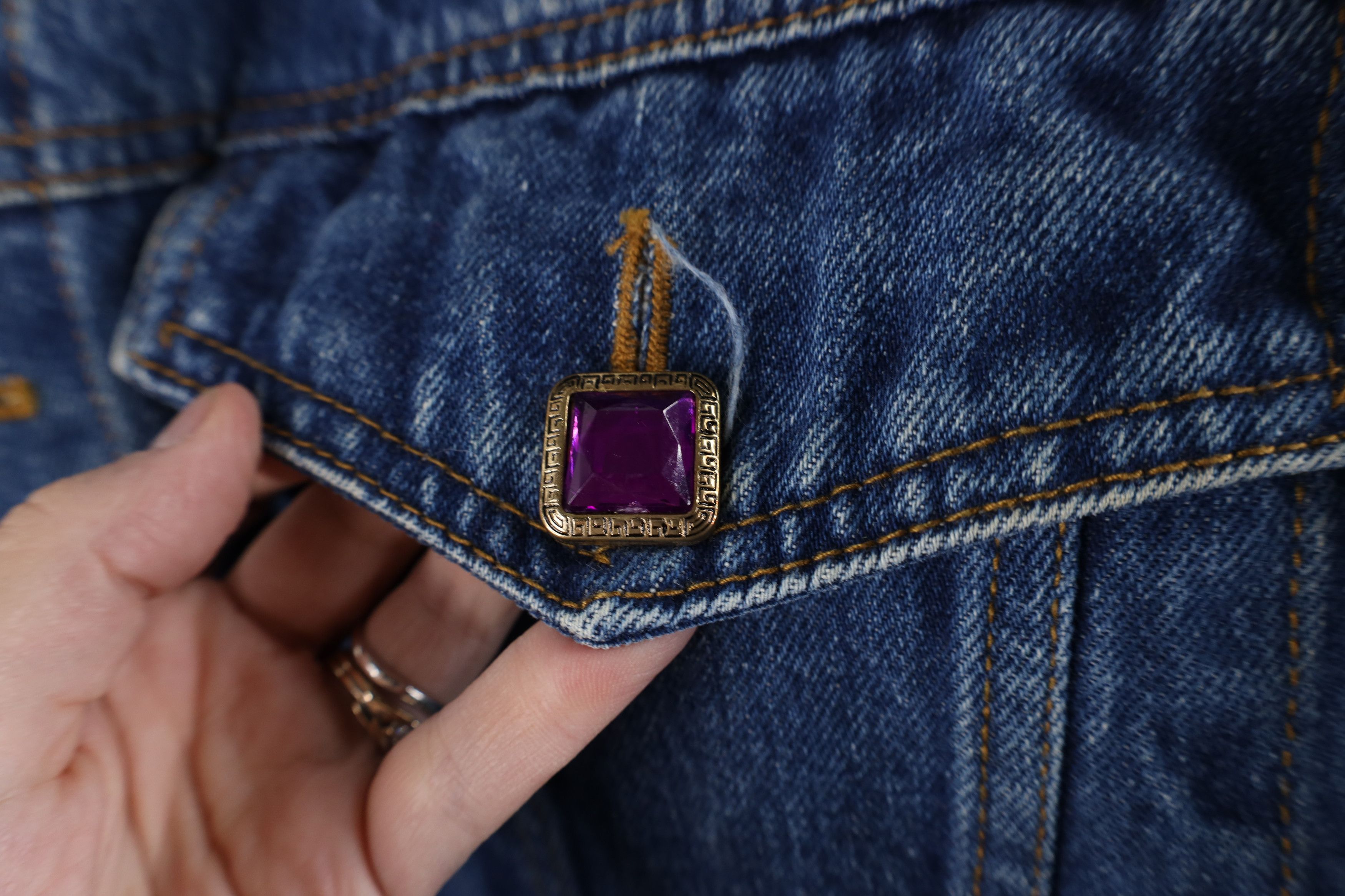 Vintage Vintage 90s Streetwear Jeweled Denim Jean Trucker Jacket Size XL / US 12-14 / IT 48-50 - 6 Thumbnail
